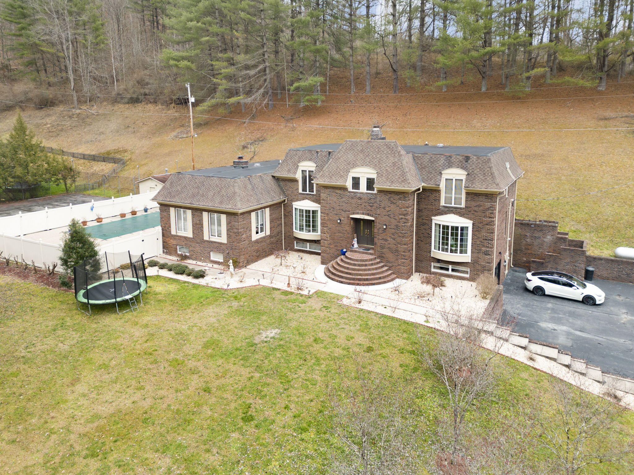 276 Brandy Keg Estates Property Photo 5