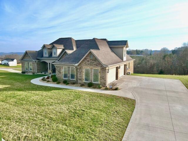 24 Shimmering Moon Drive Property Photo 8