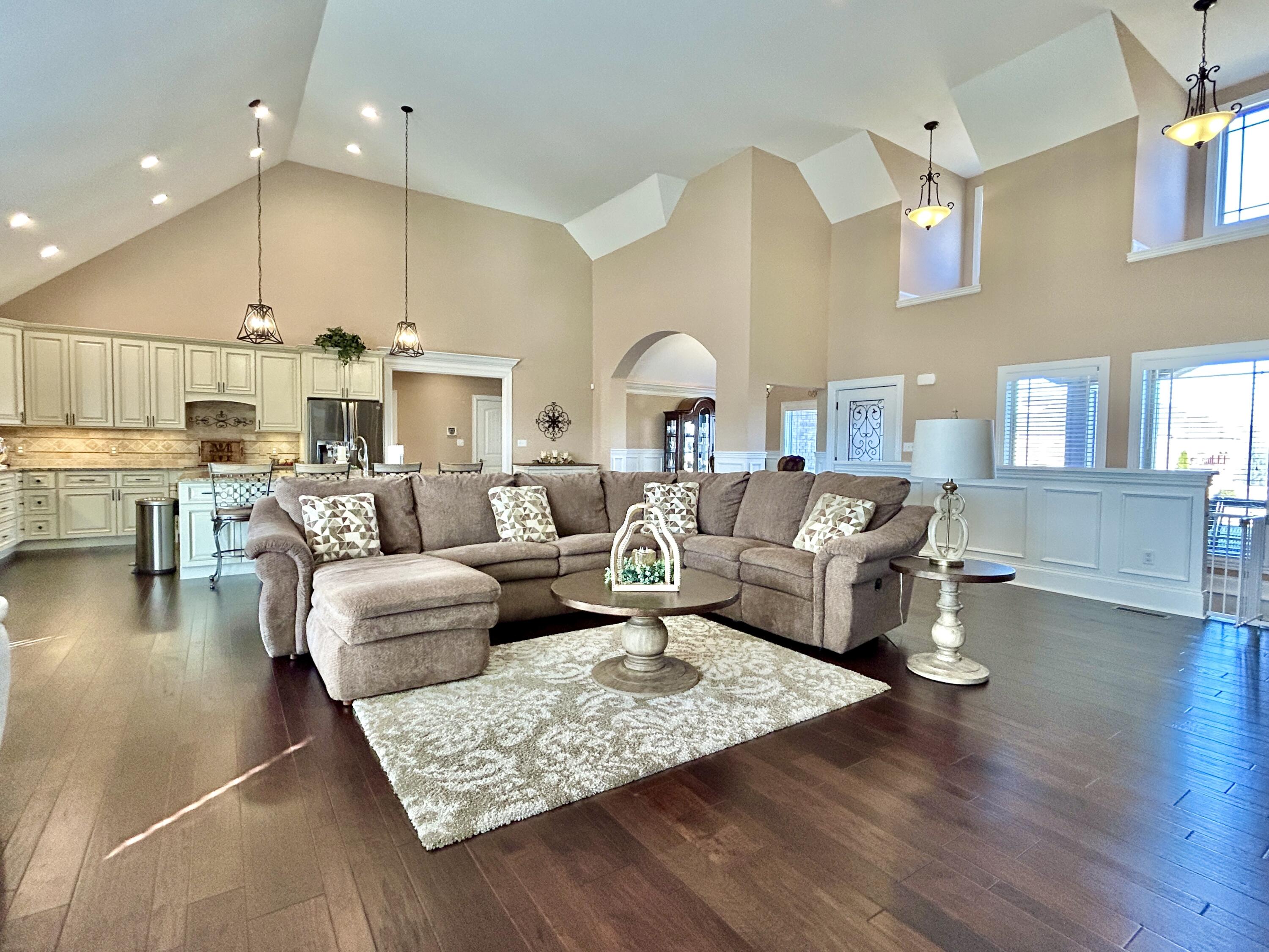 24 Shimmering Moon Drive Property Photo 20