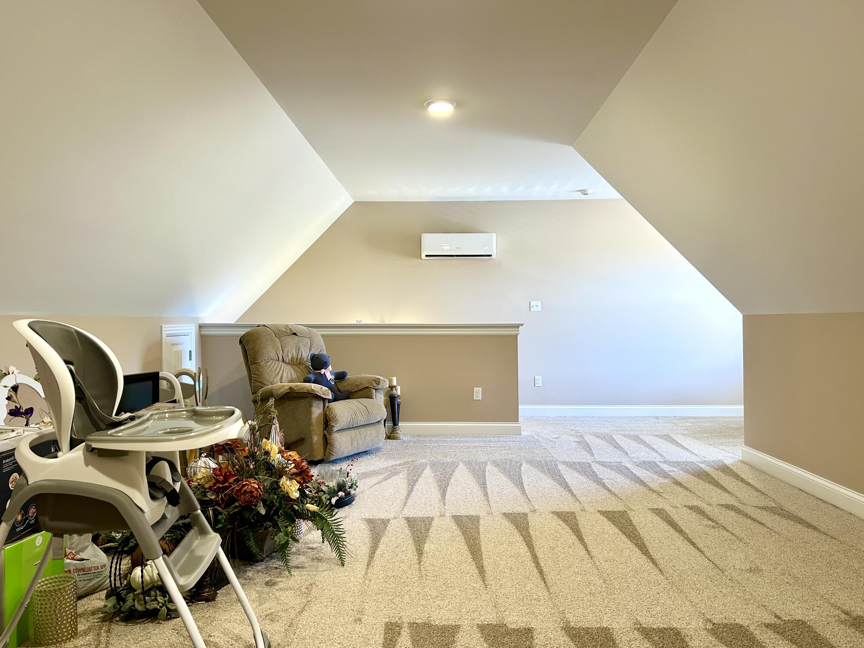 24 Shimmering Moon Drive Property Photo 67