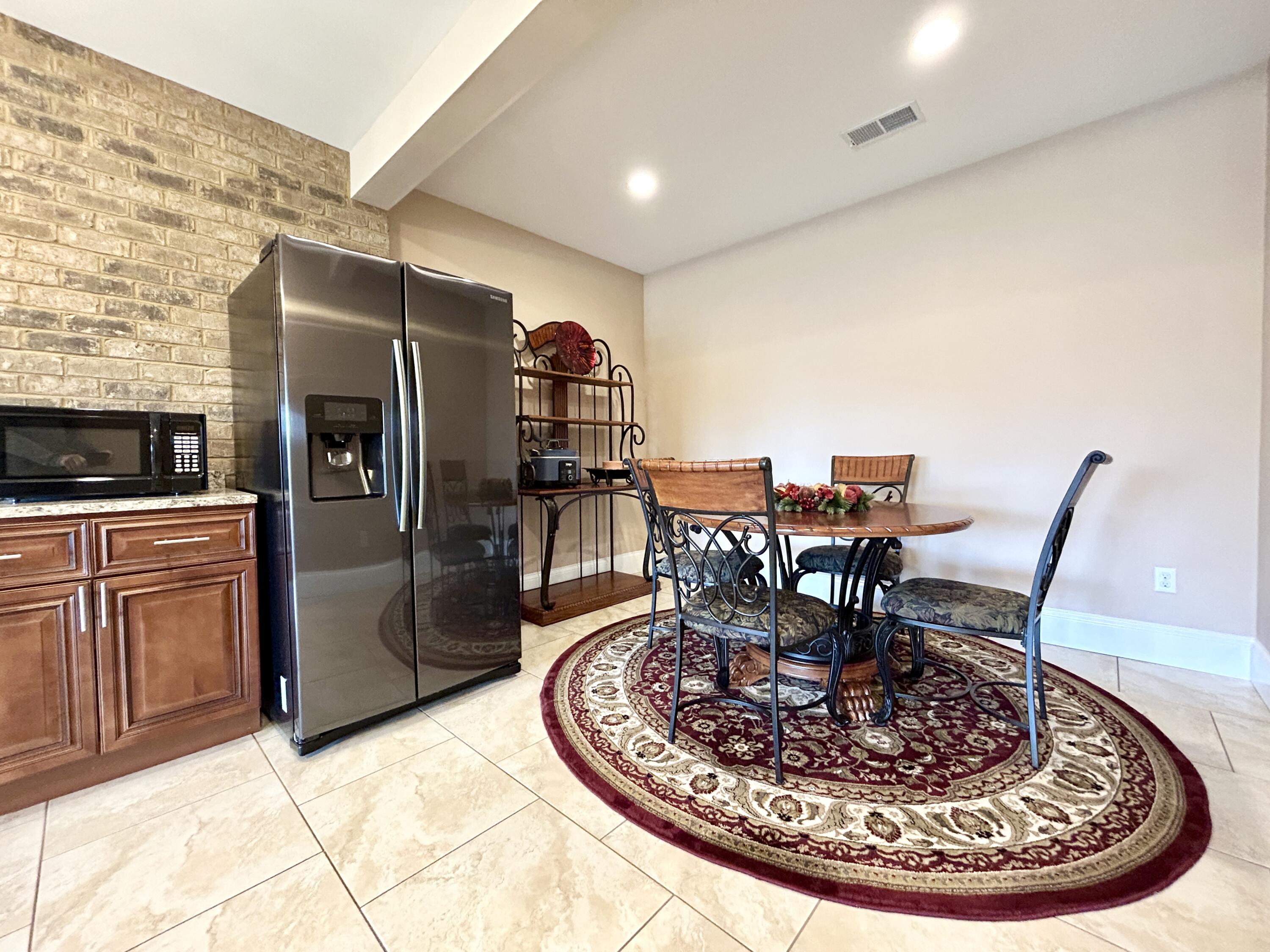 24 Shimmering Moon Drive Property Photo 74