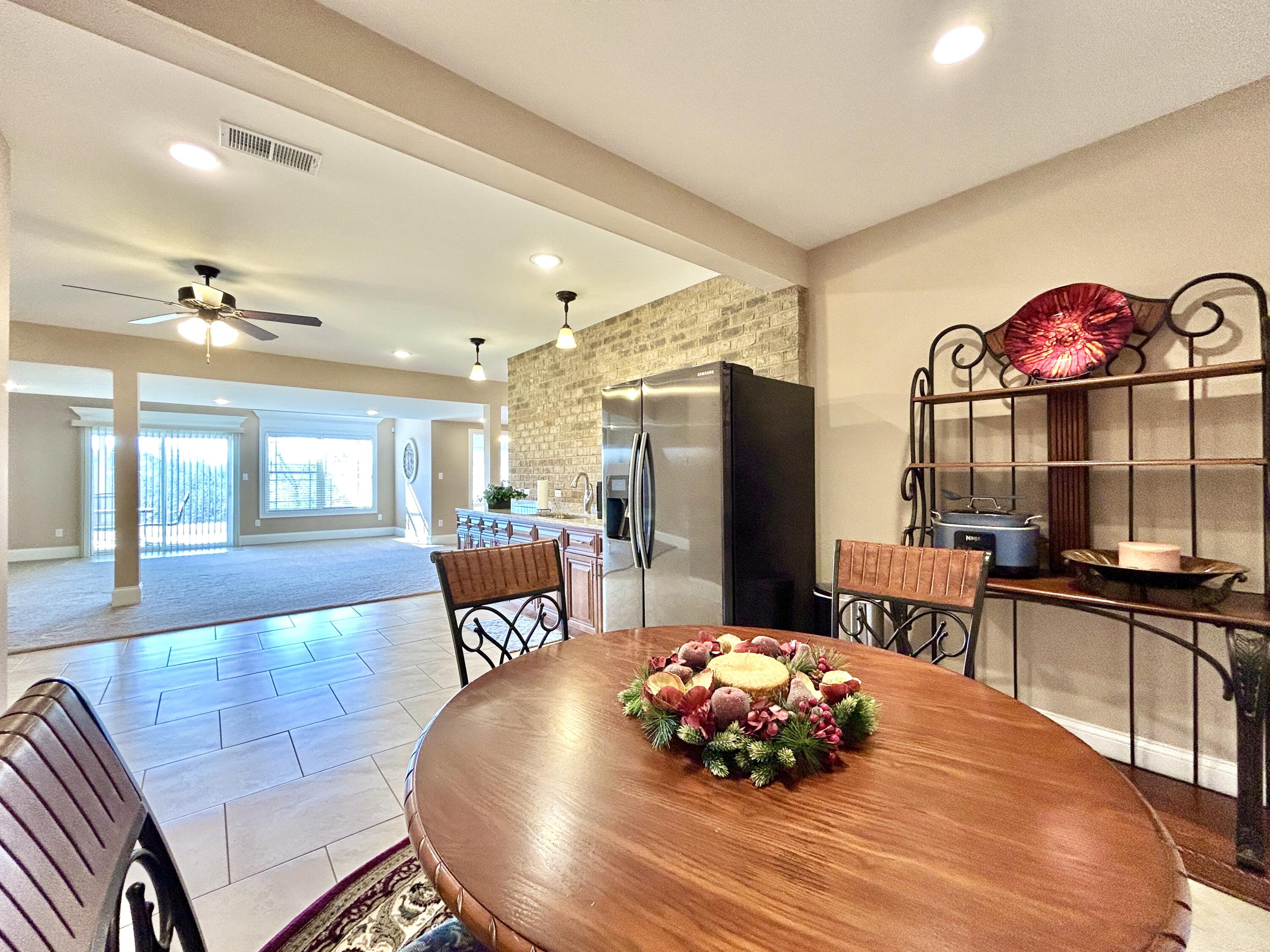 24 Shimmering Moon Drive Property Photo 75