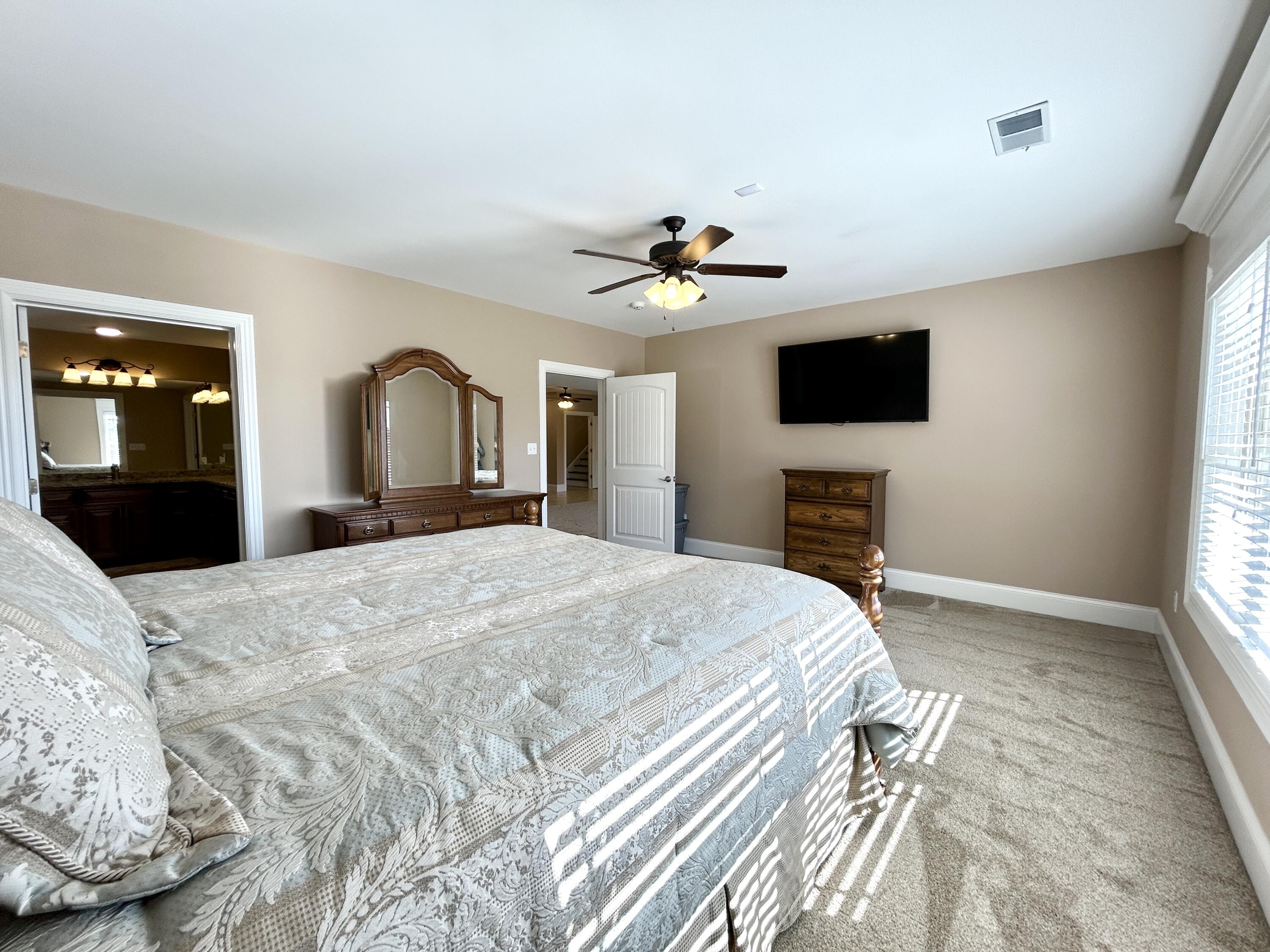 24 Shimmering Moon Drive Property Photo 84