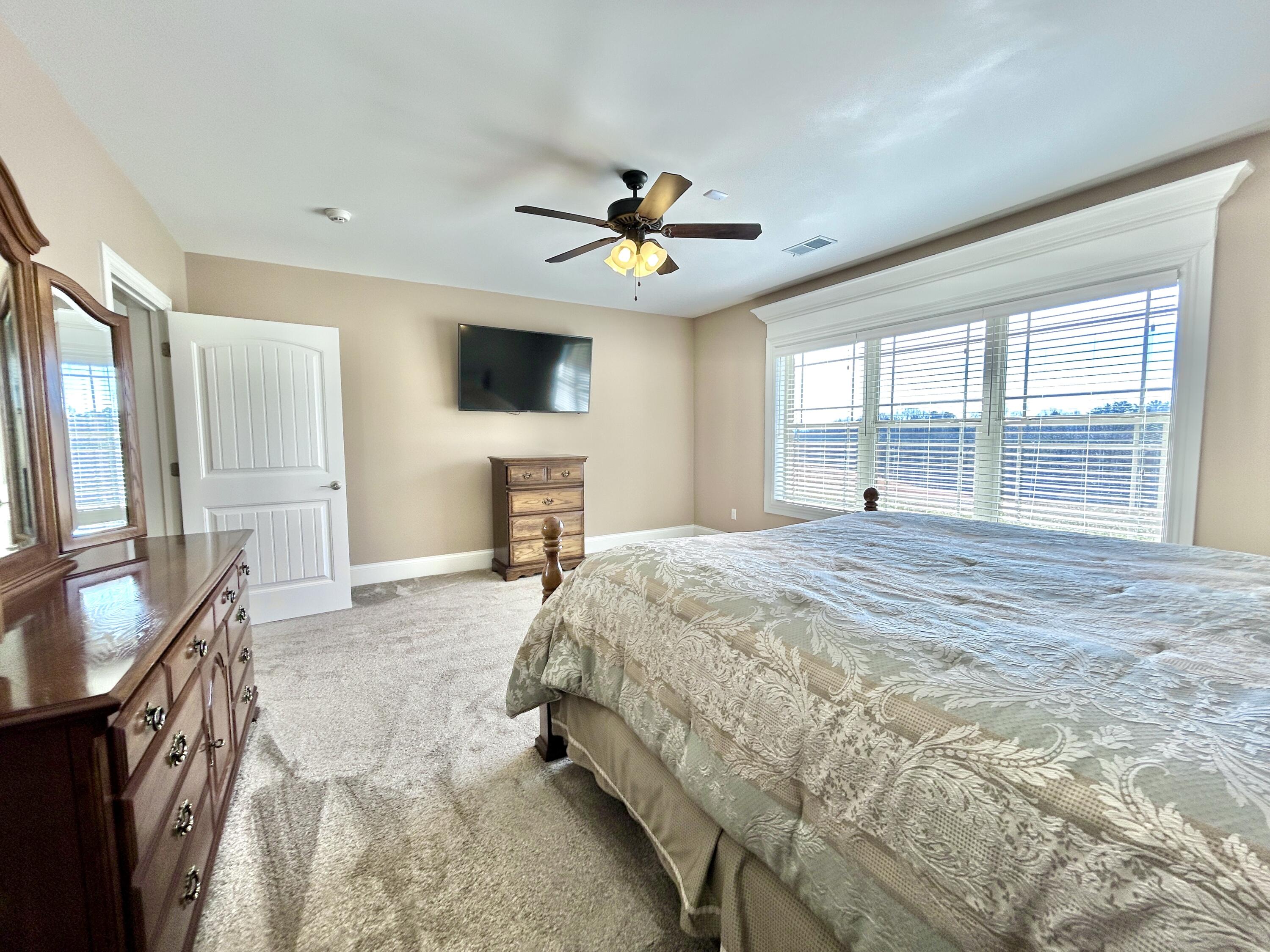 24 Shimmering Moon Drive Property Photo 87