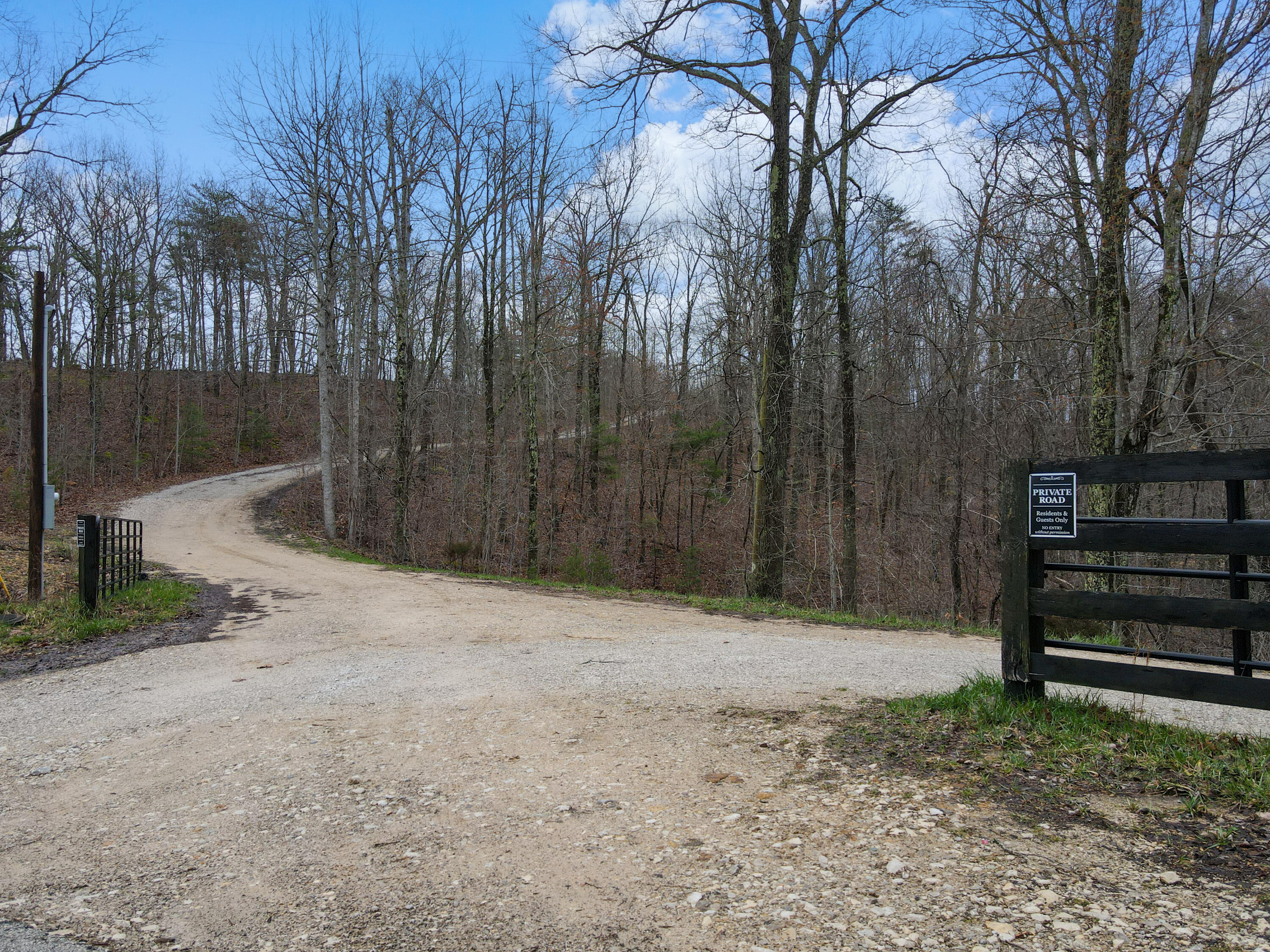 1337 High Rock Road Property Photo 1