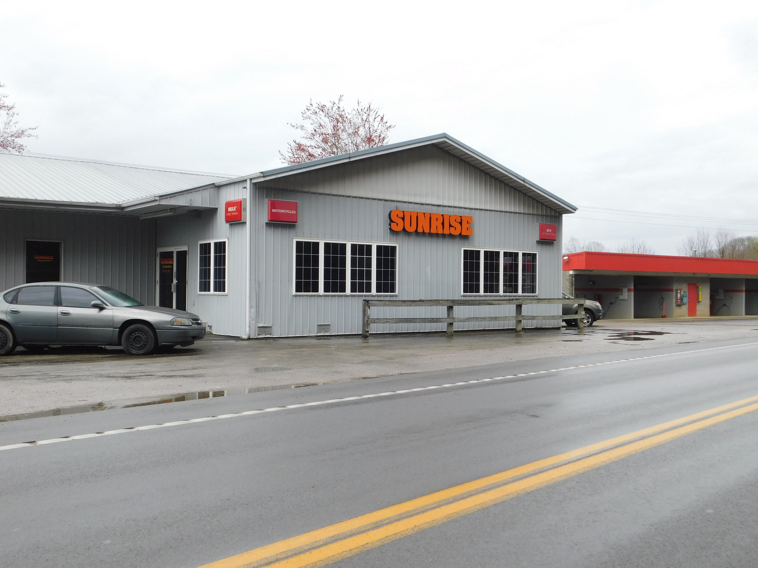 506 E Laurel Road Property Photo 4