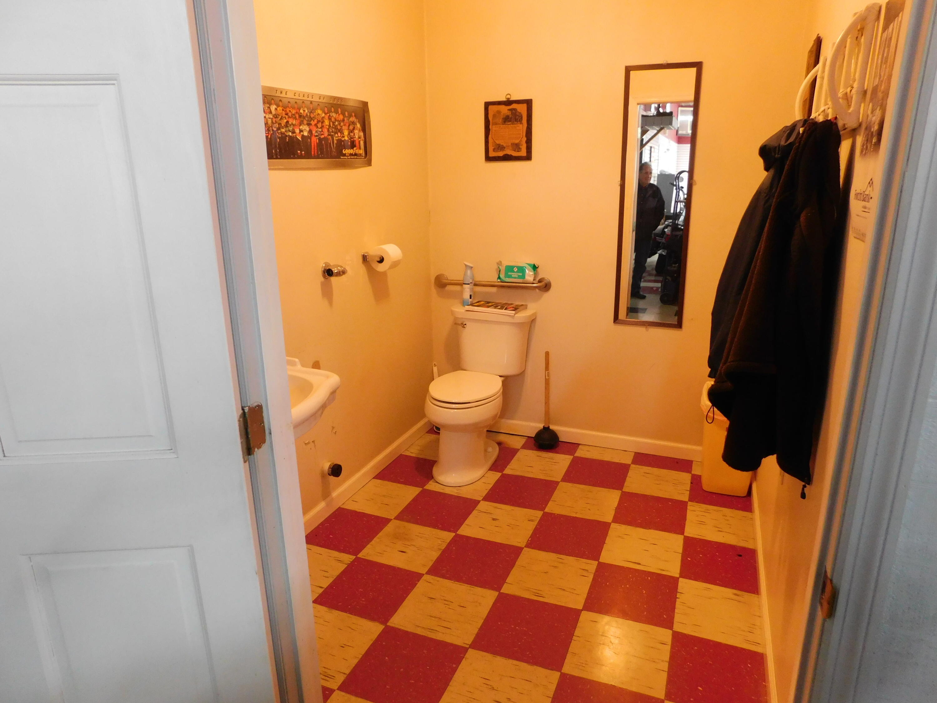 506 E Laurel Road Property Photo 40