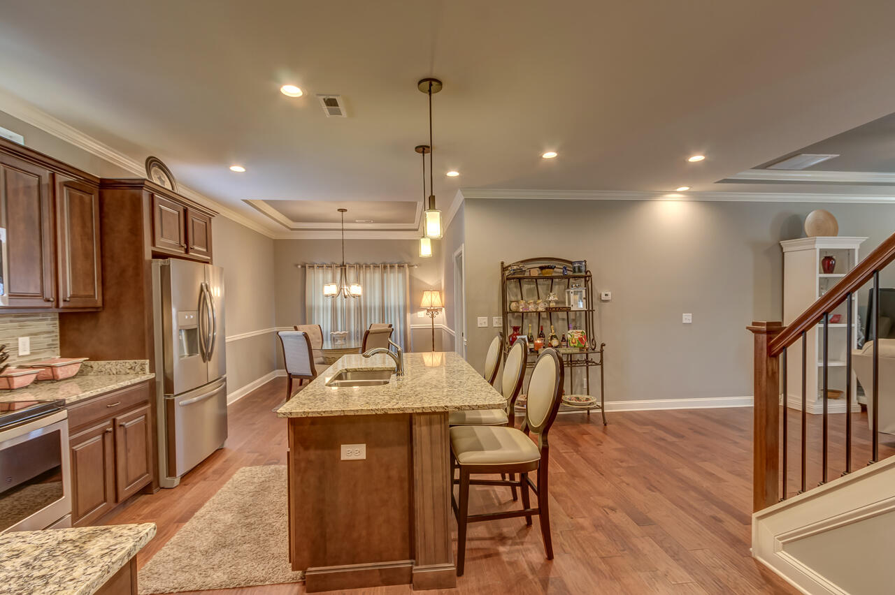 180 Westwoods Drive Property Photo 16