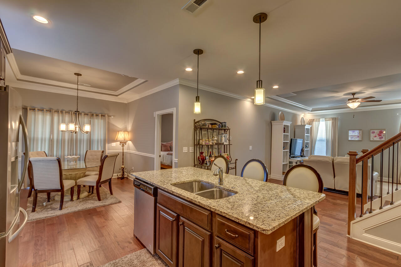180 Westwoods Drive Property Photo 17