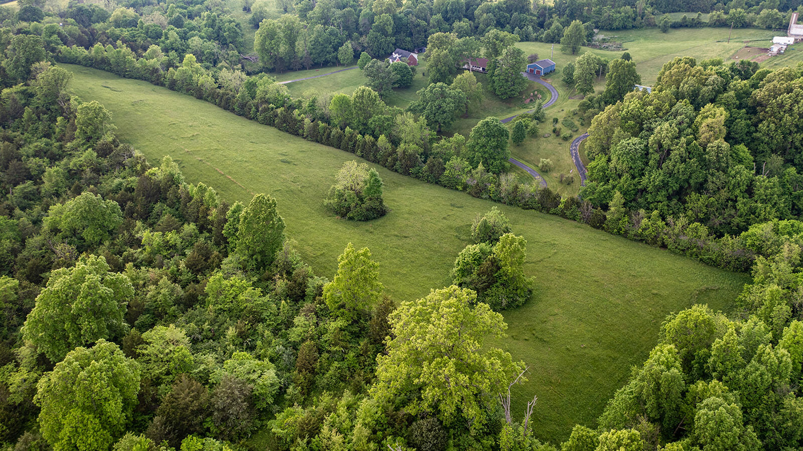 1039 Pumphouse Road Property Photo 3