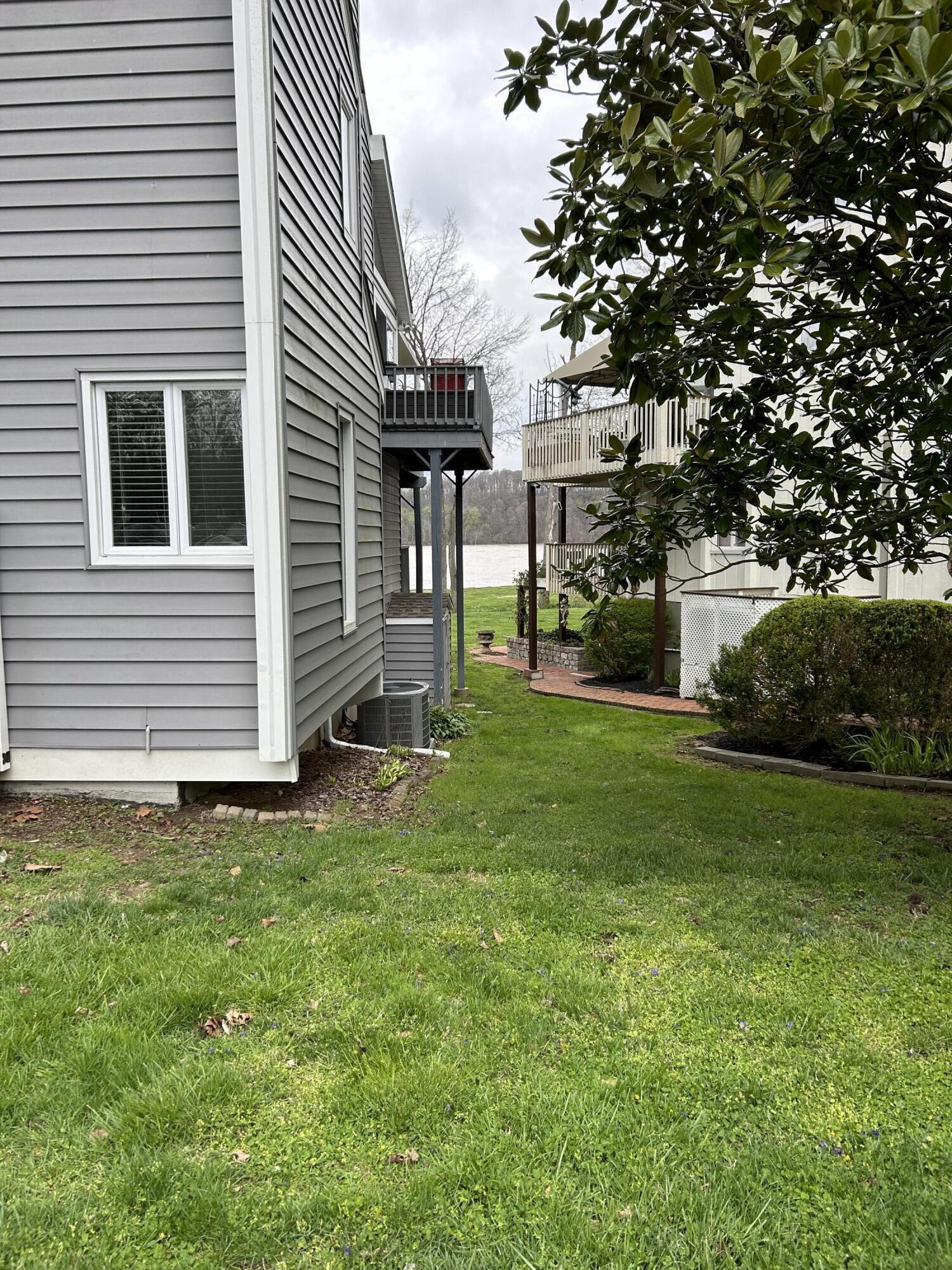 14009 Harbour Place Property Photo 4