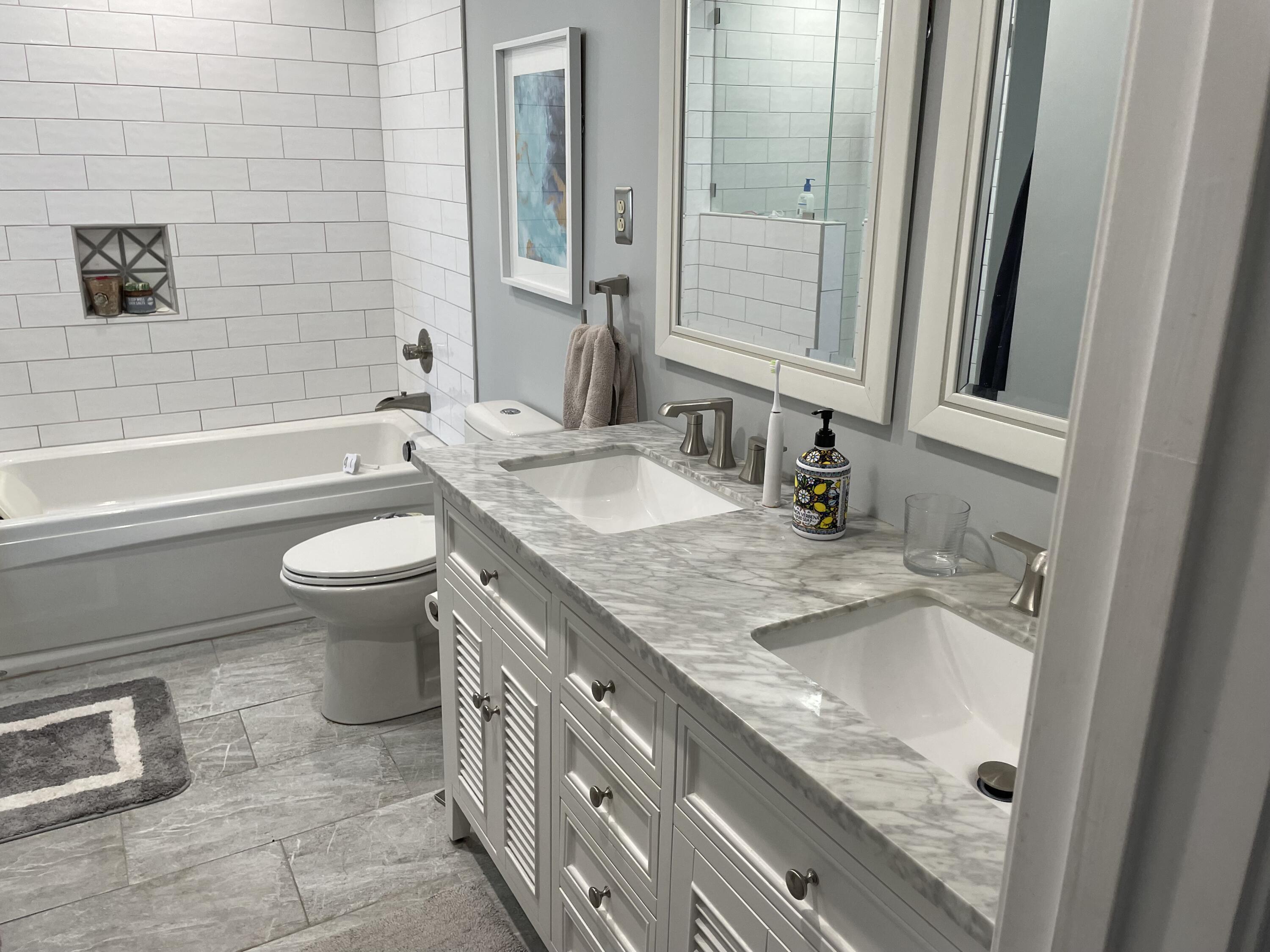 14009 Harbour Place Property Photo 11