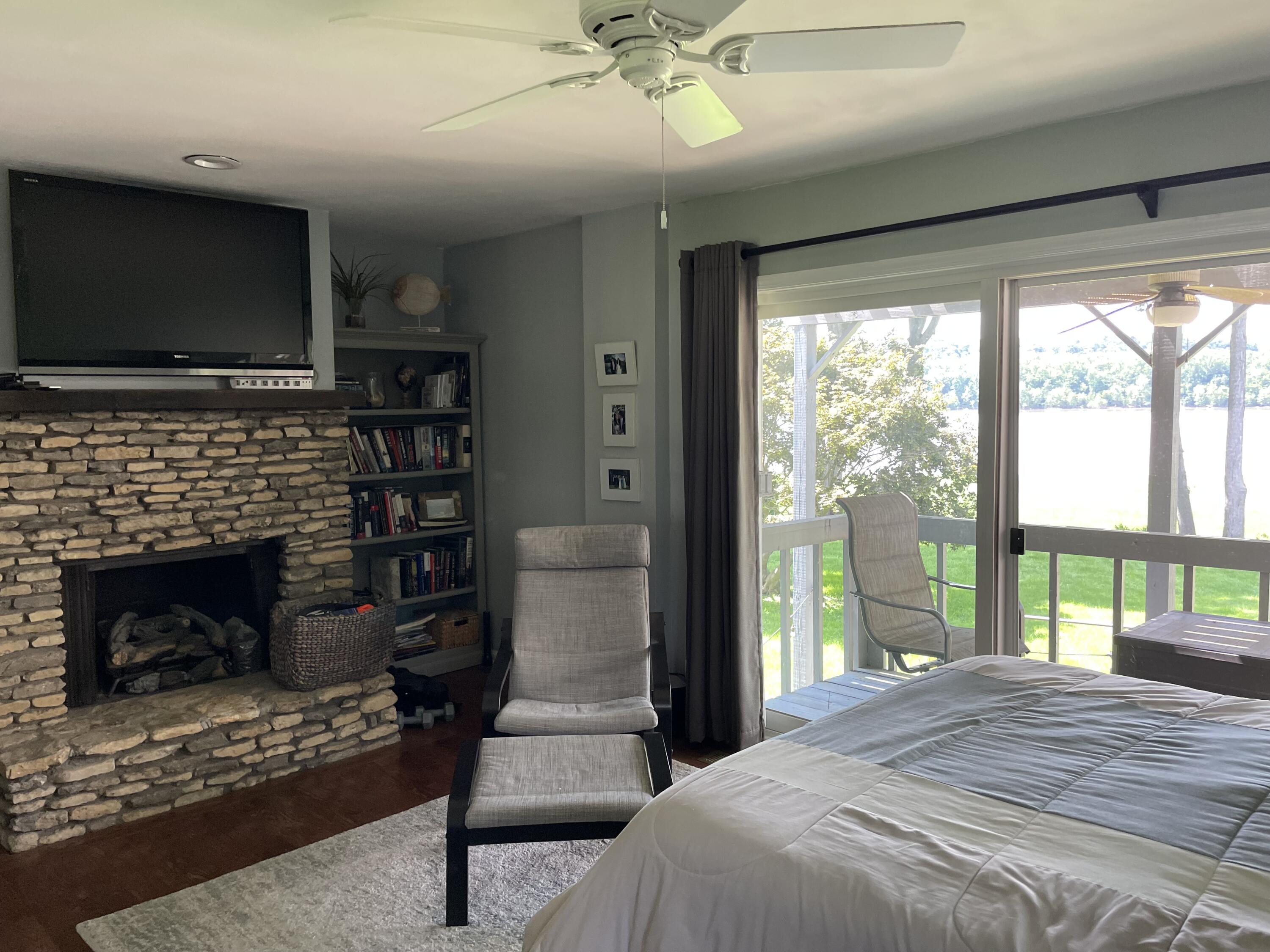 14009 Harbour Place Property Photo 13