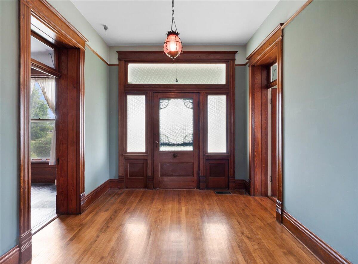 2888 Bardstown Road Property Photo 6