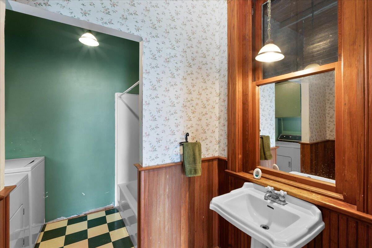 2888 Bardstown Road Property Photo 16