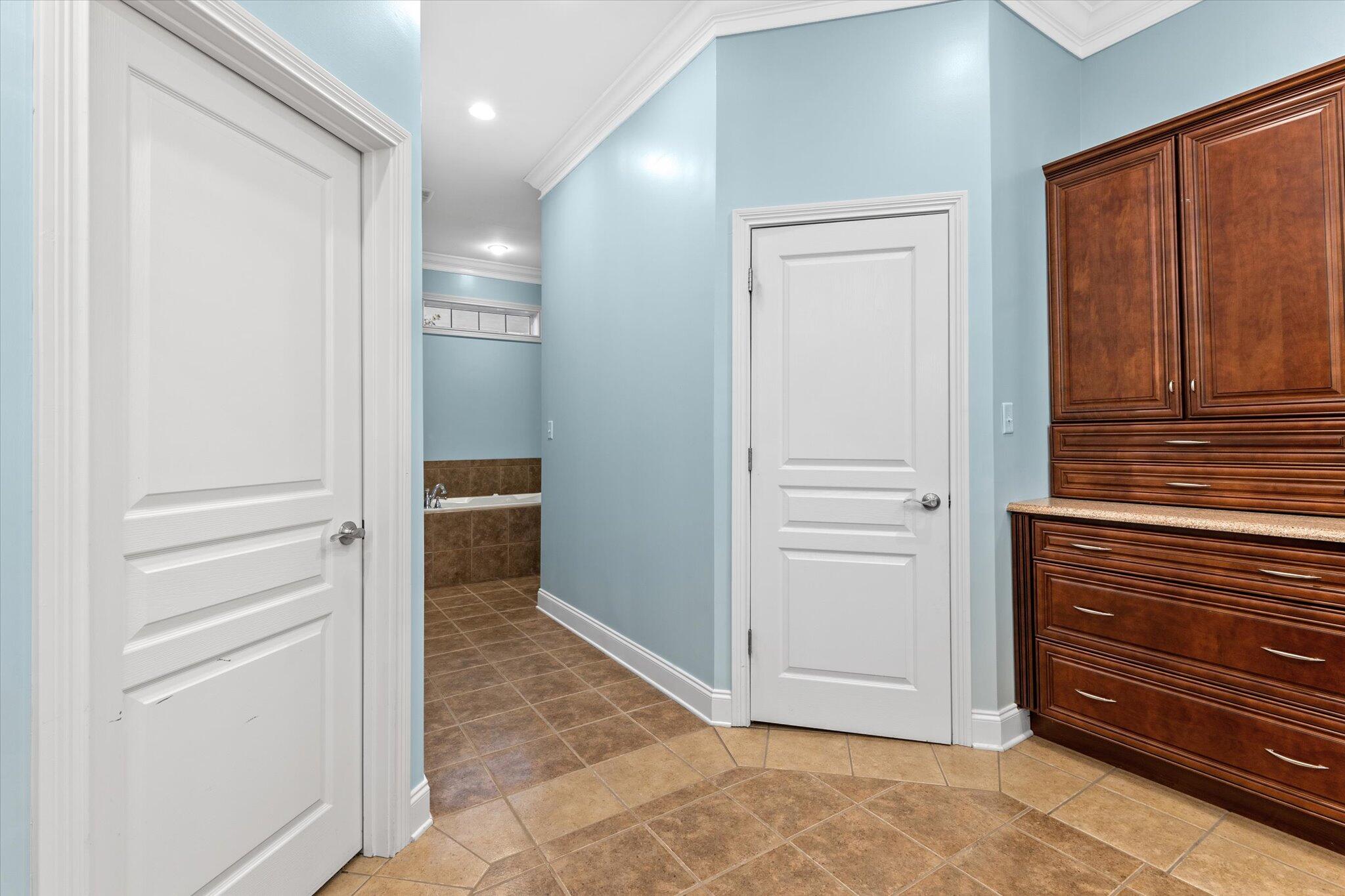 100 Ridgeview Lane Property Photo 26