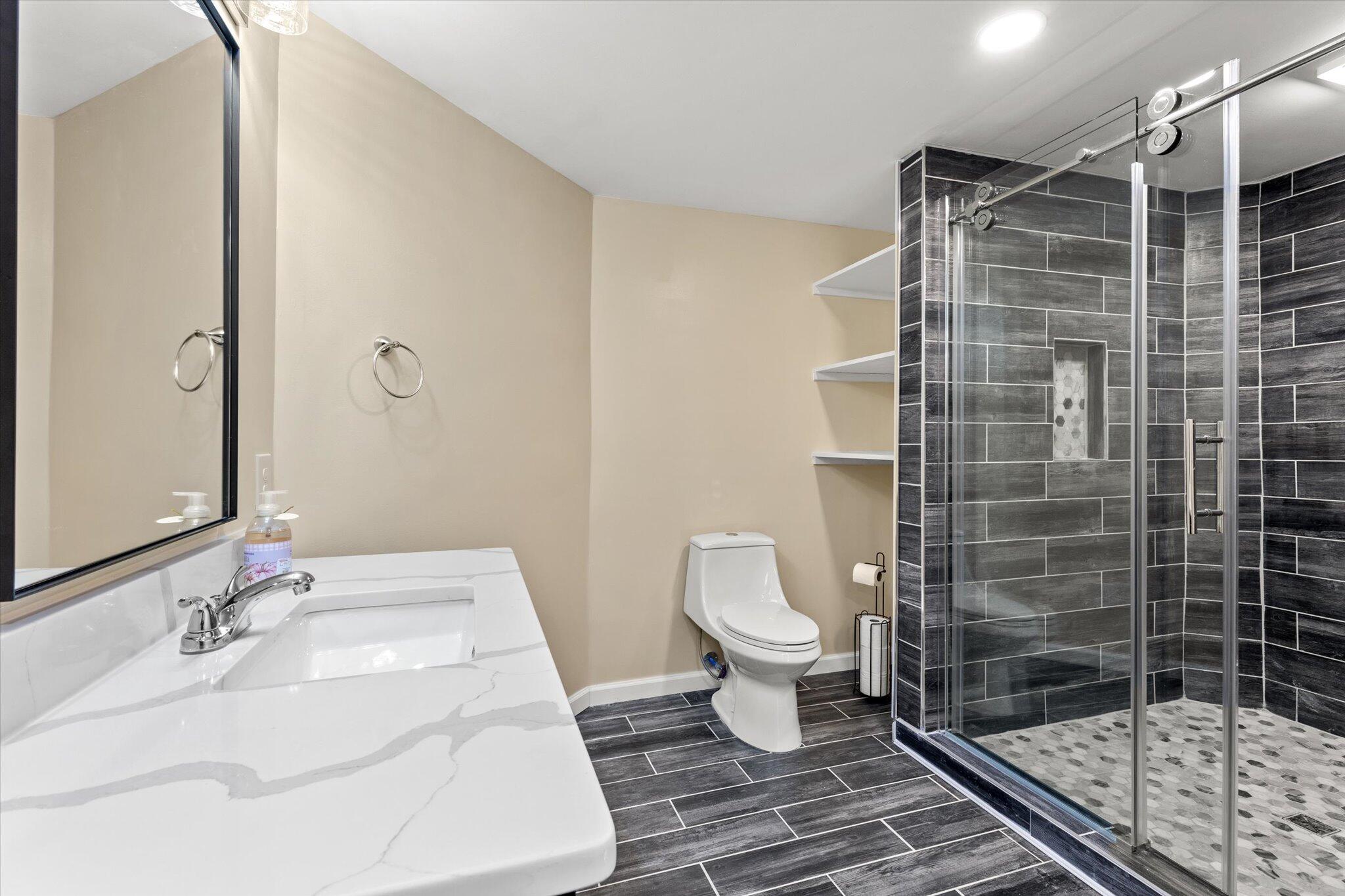 100 Ridgeview Lane Property Photo 33