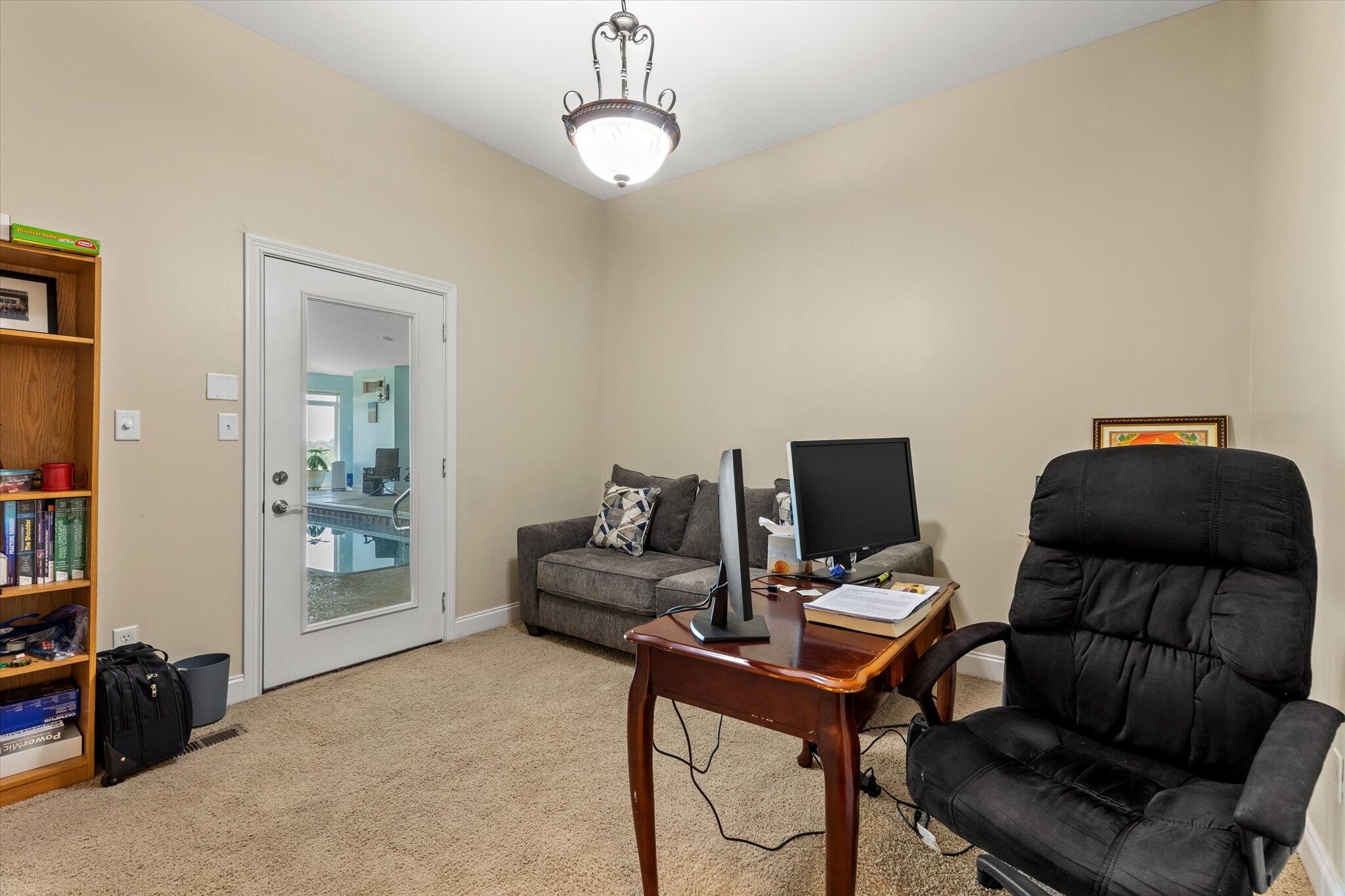 100 Ridgeview Lane Property Photo 42