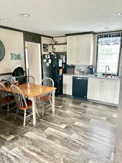 11 T Millers Way Property Photo 6