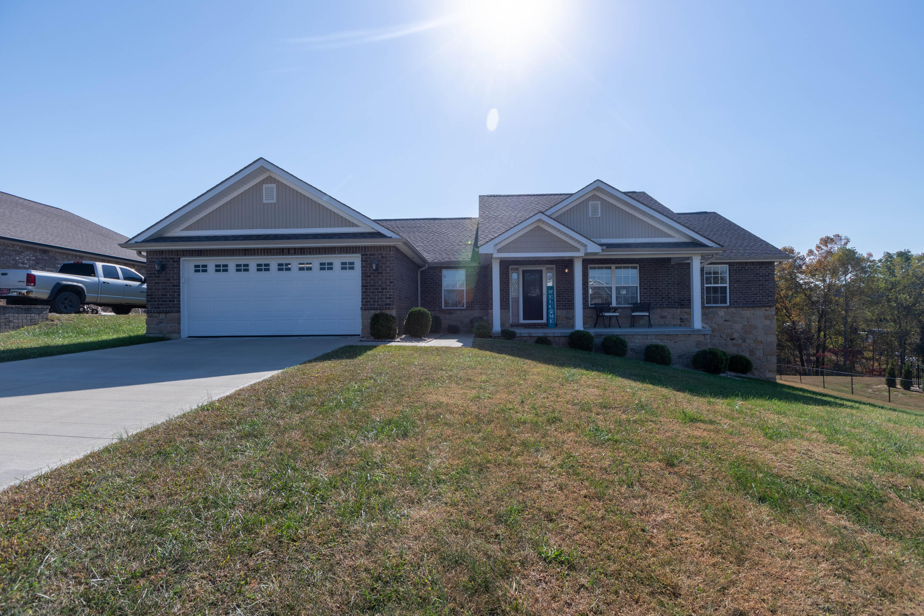 105 Rugged Peak Ridge Drive Property Photo 1