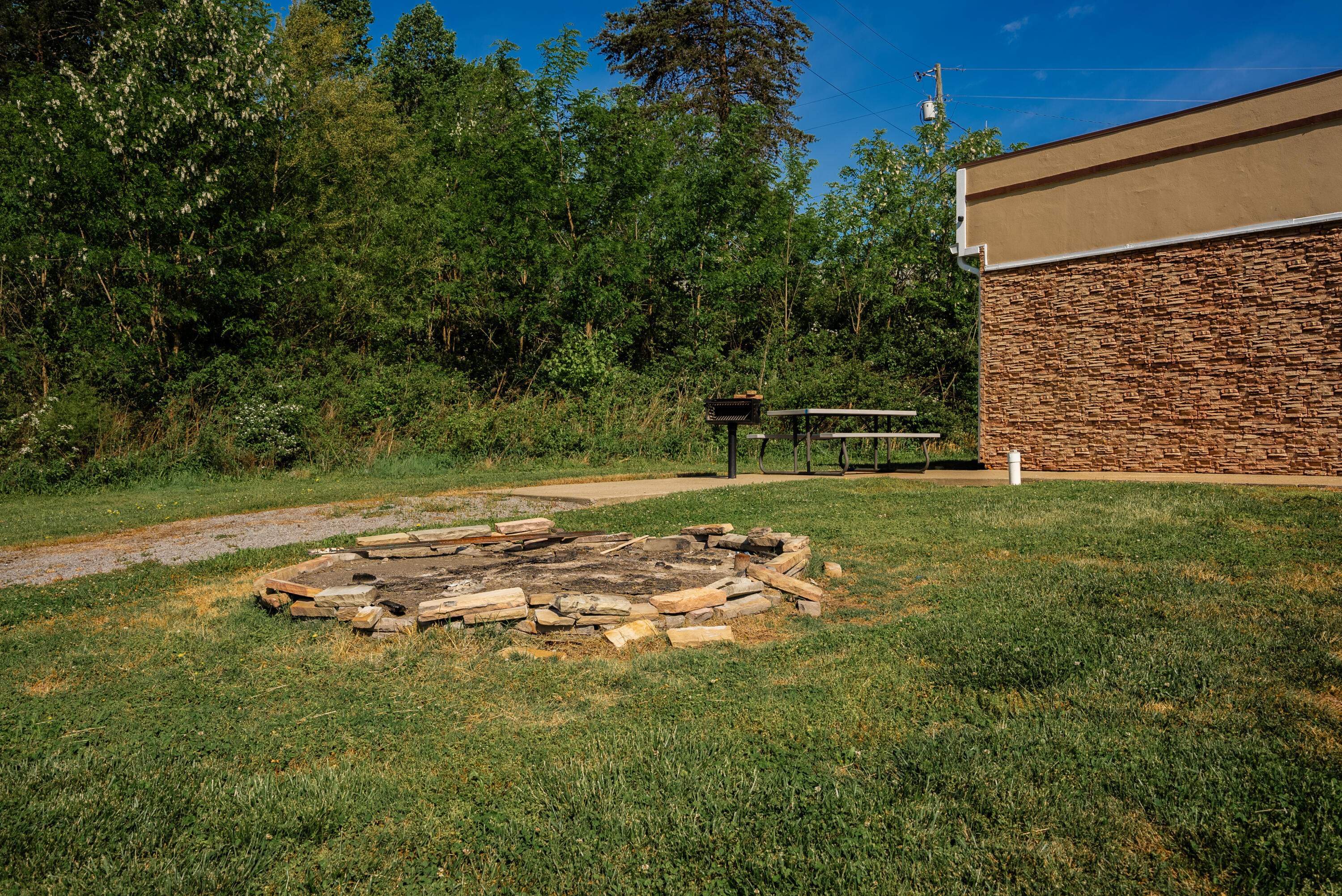 1655 Ky-92 Property Photo 8