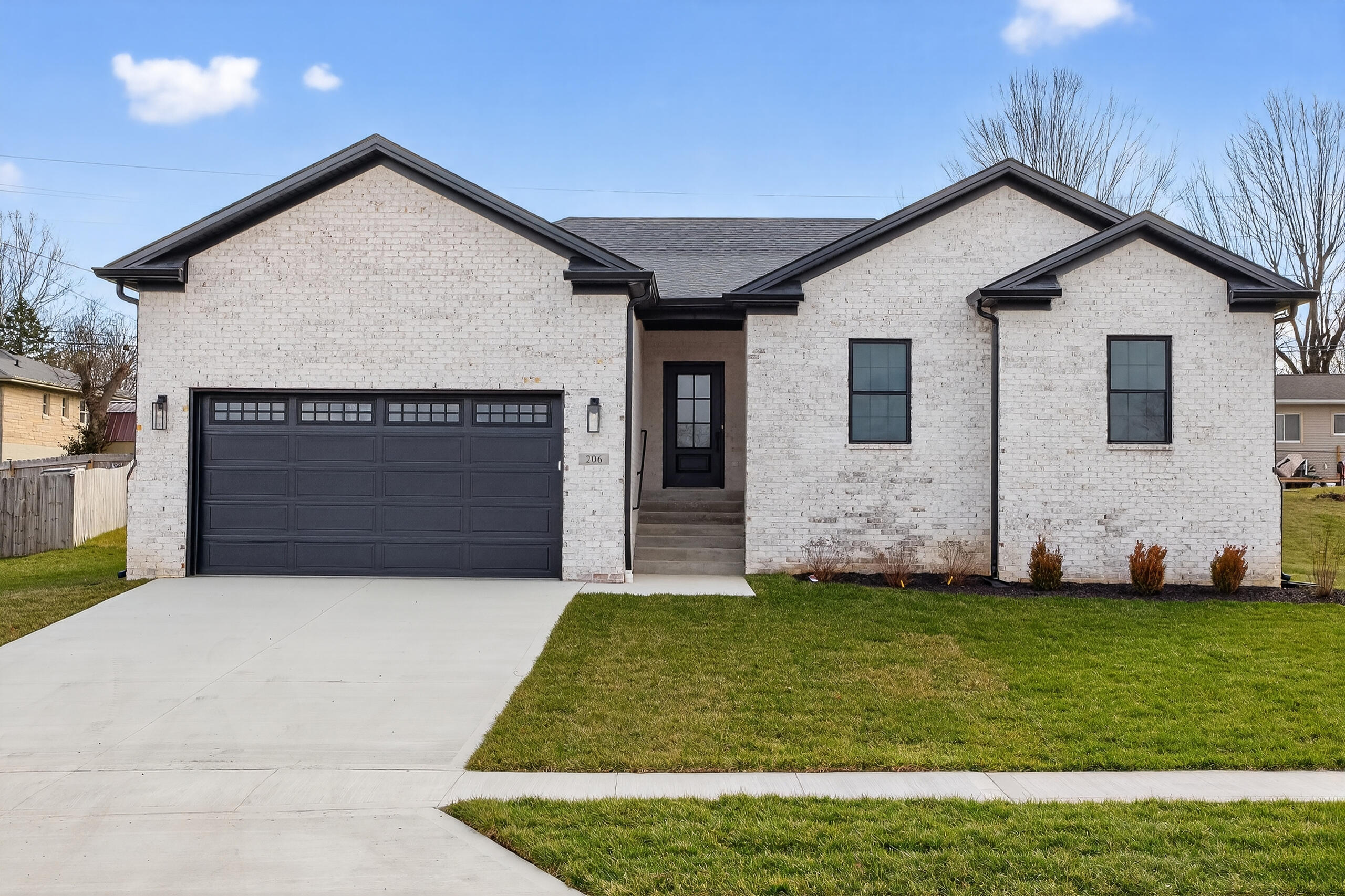 206 Jett Drive Property Photo 1