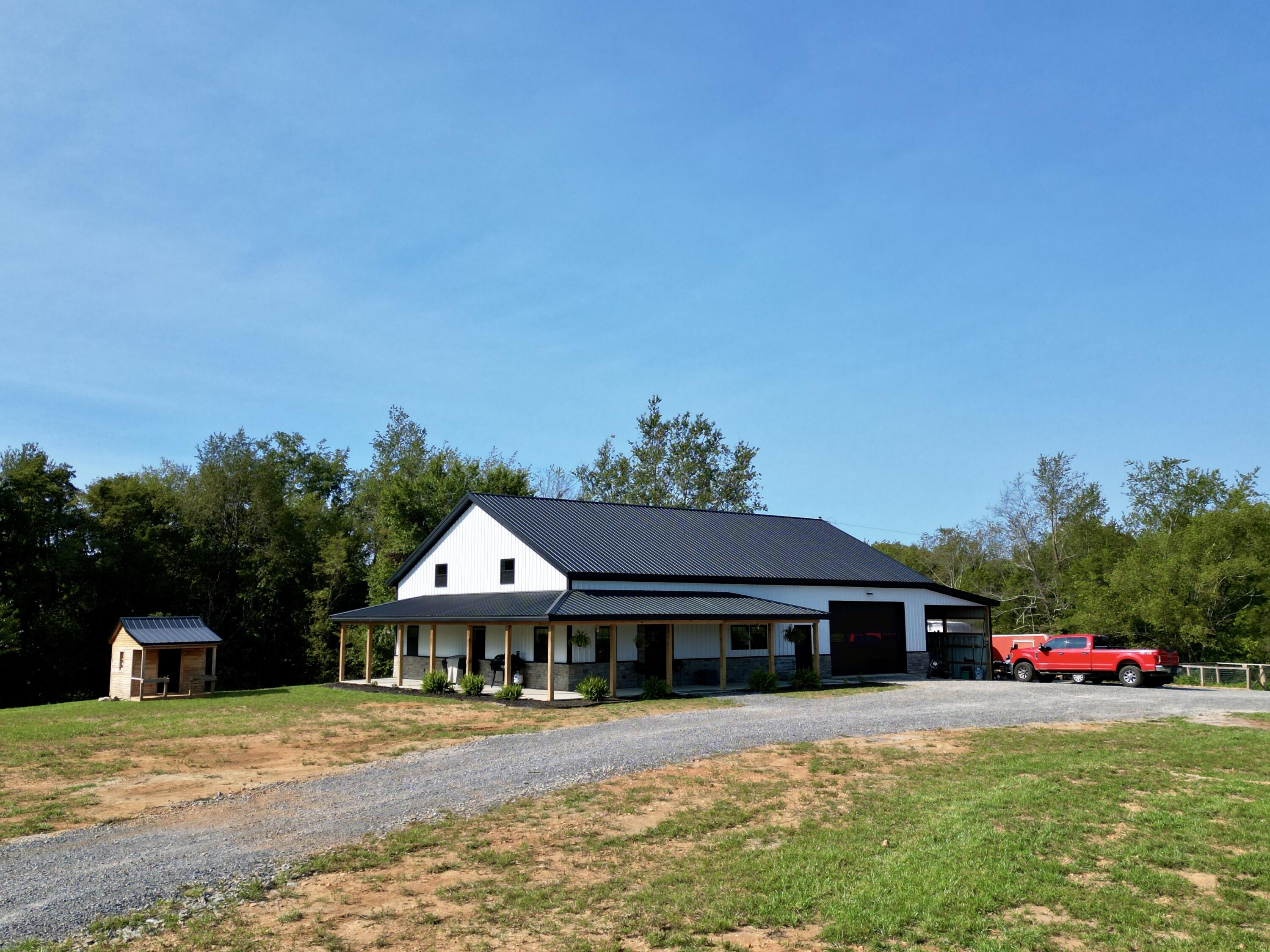 261 Chapman Road Property Photo