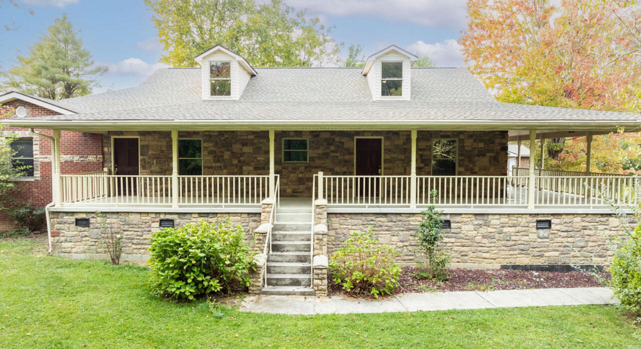 21 Bates Lane Property Photo 1