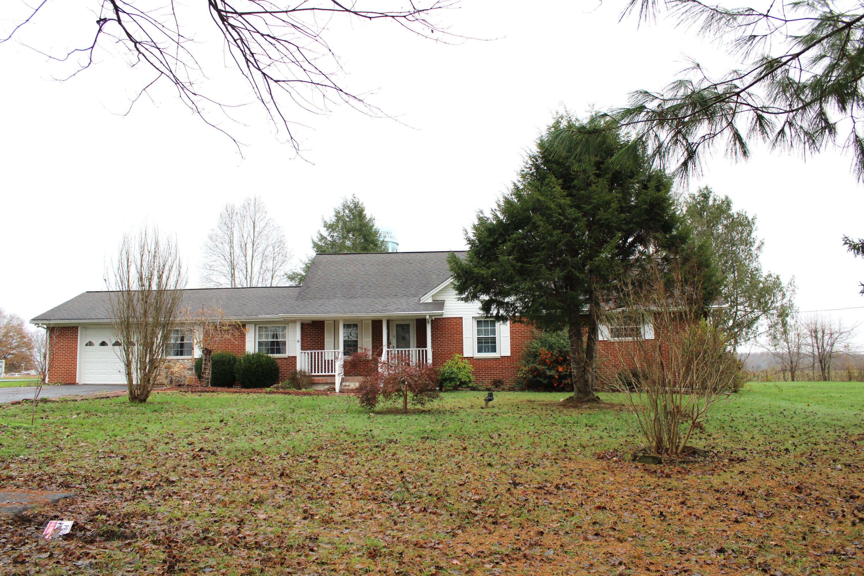390 Bill Mays Road Property Photo 1