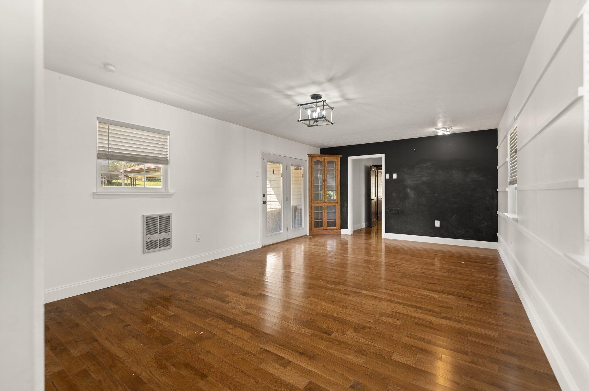 15 Reece Boulevard Property Photo 6