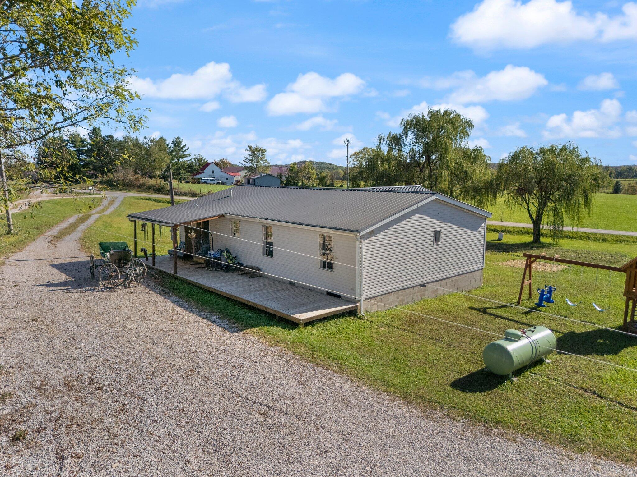 14488 Ky344 Property Photo 11