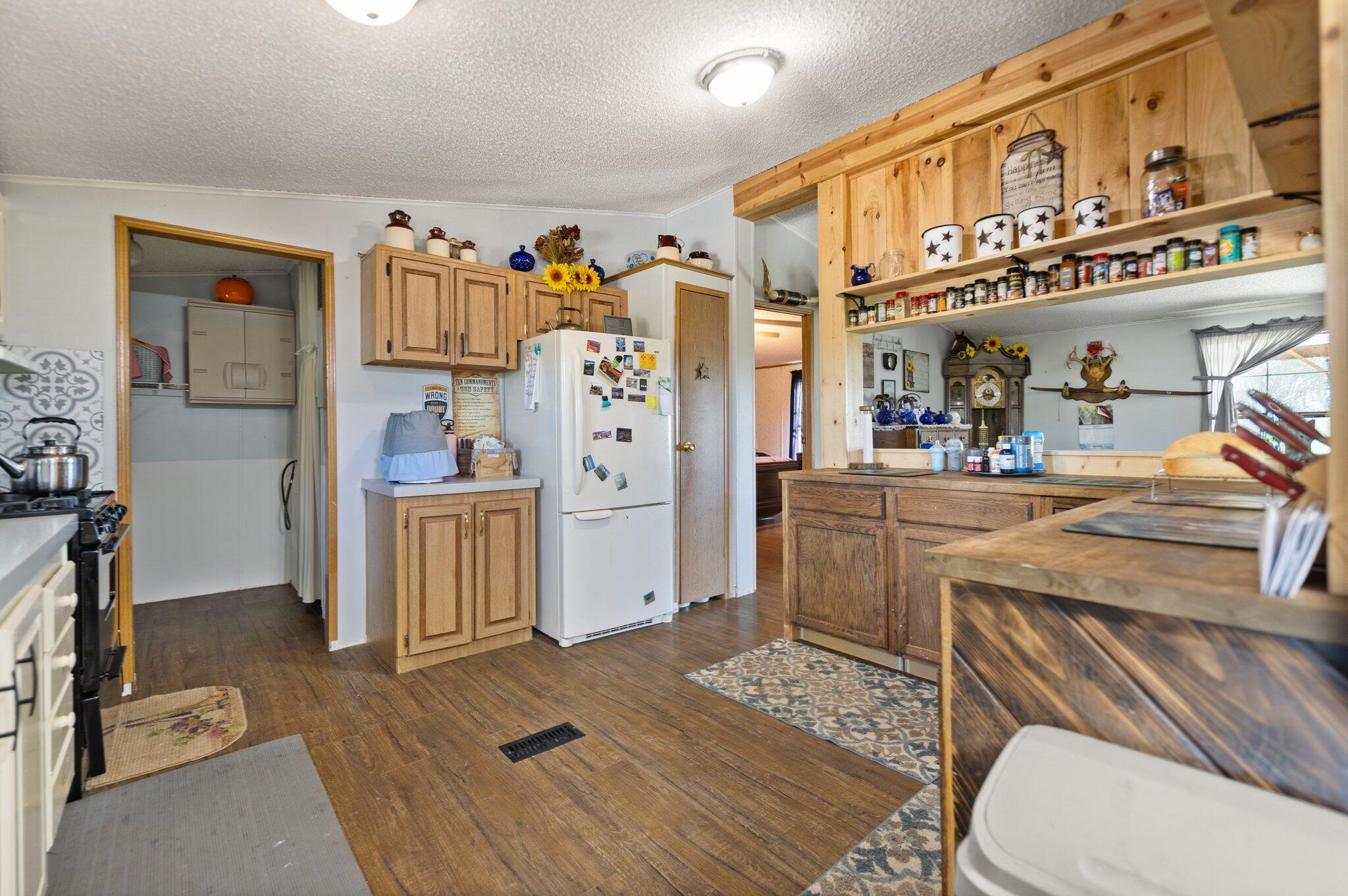 14488 Ky344 Property Photo 34