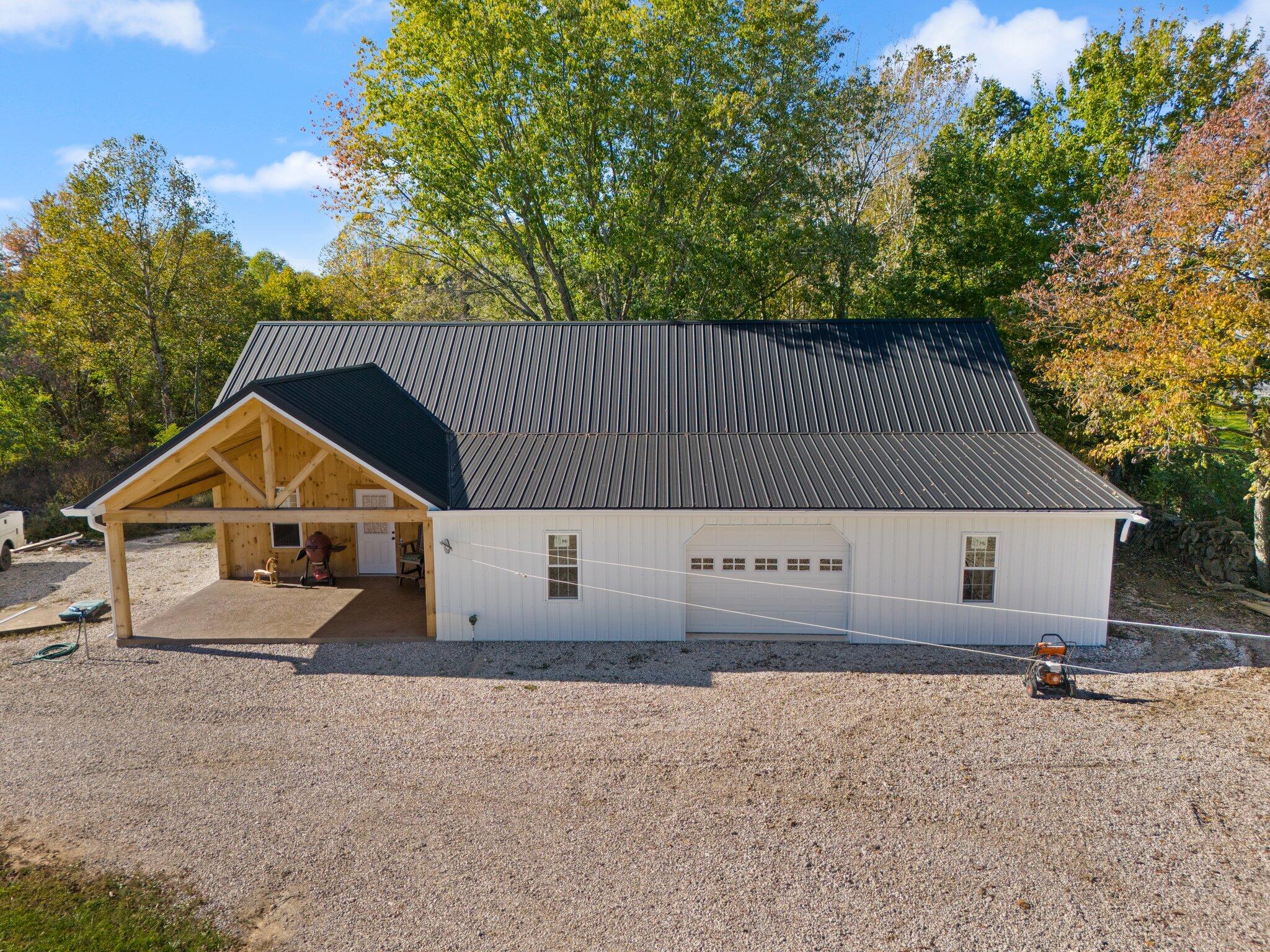 14488 Ky344 Property Photo 42