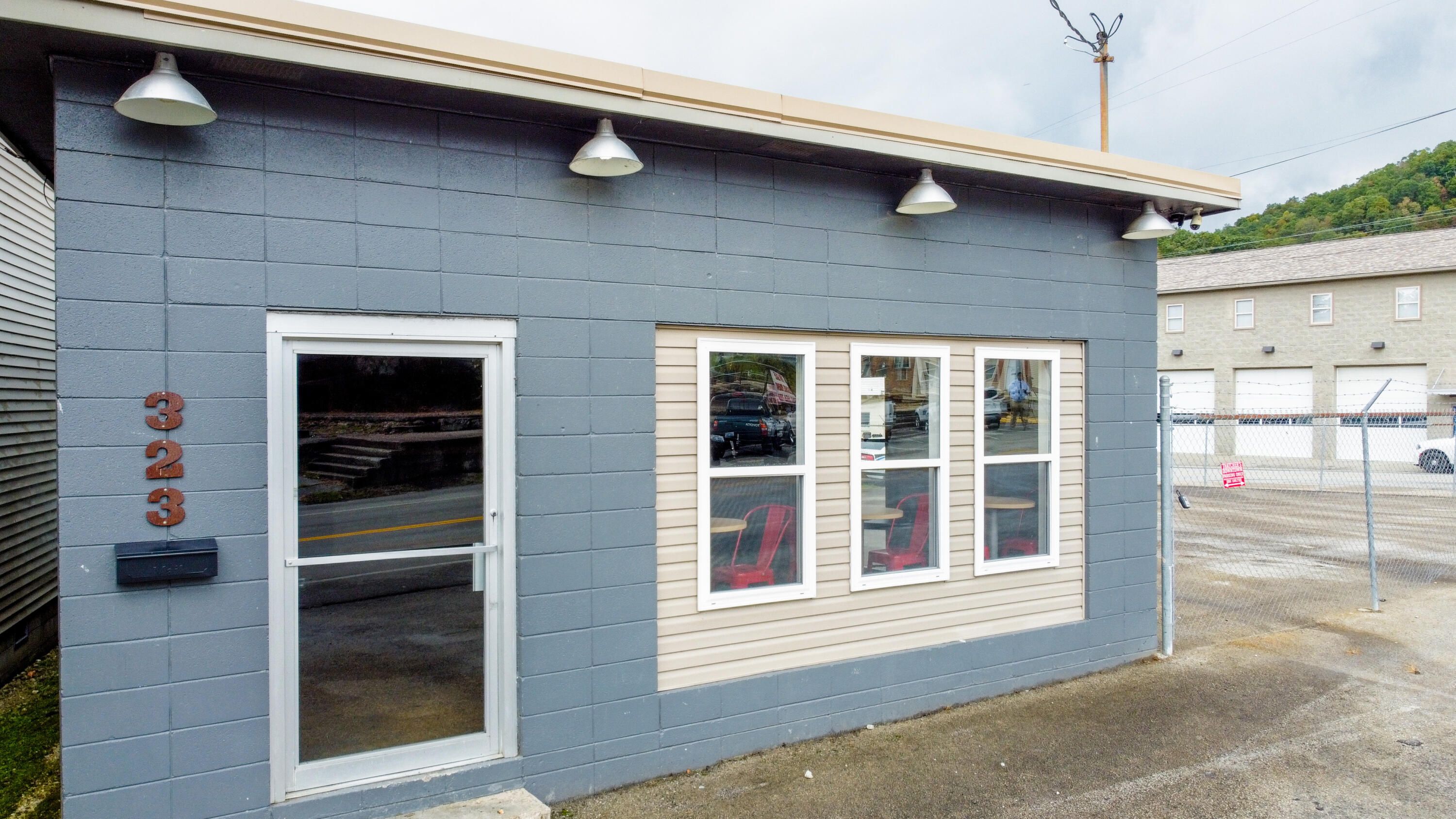 323 Broadway Street Property Photo