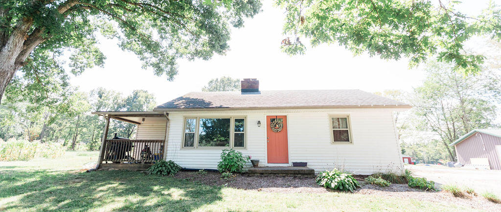 985 Green Wilson Road Property Photo 1