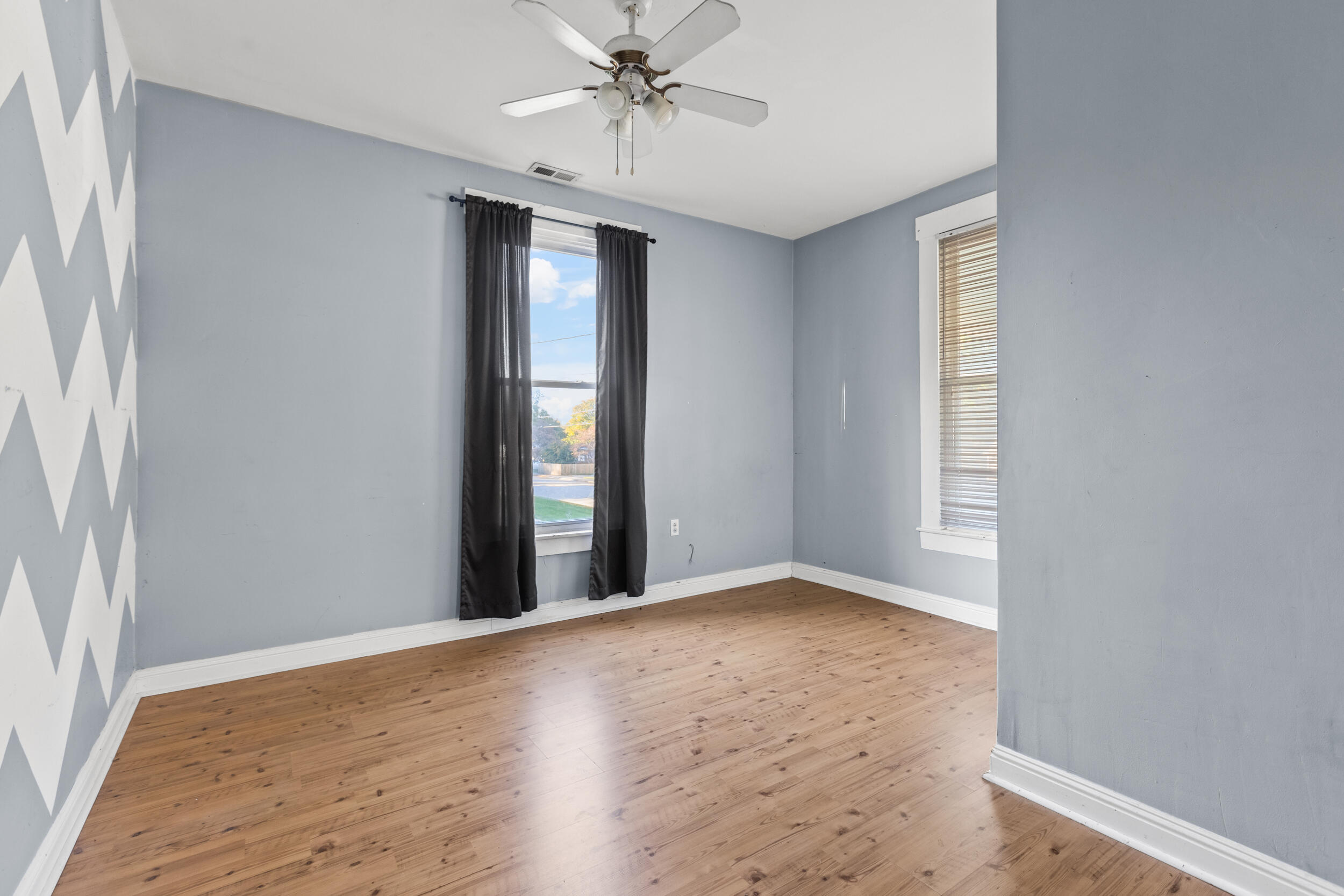 145 Myrtle Avenue Property Photo 6