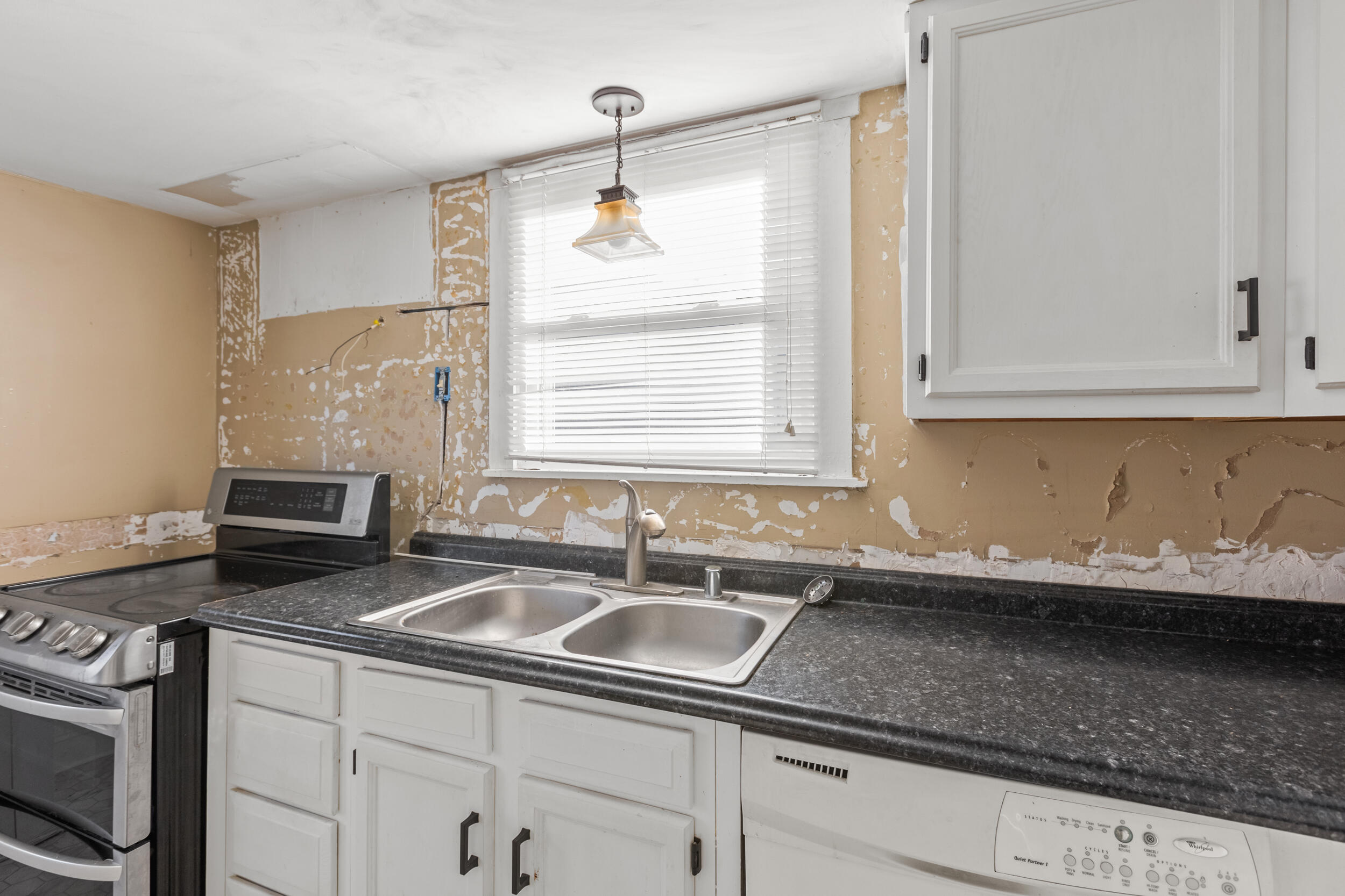 145 Myrtle Avenue Property Photo 15