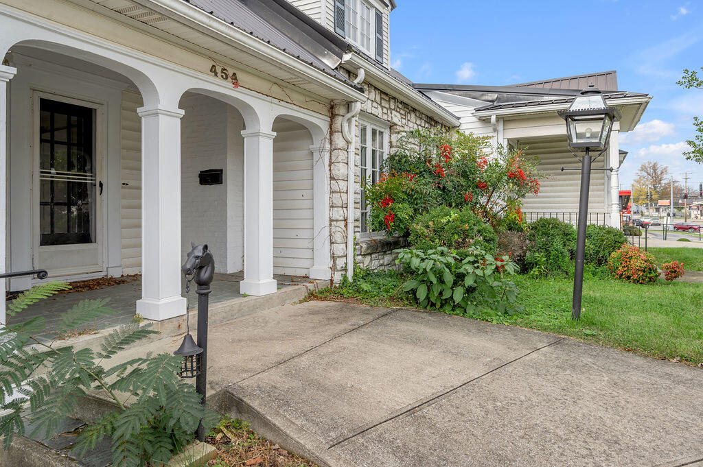 454 Big Hill Avenue Property Photo 14