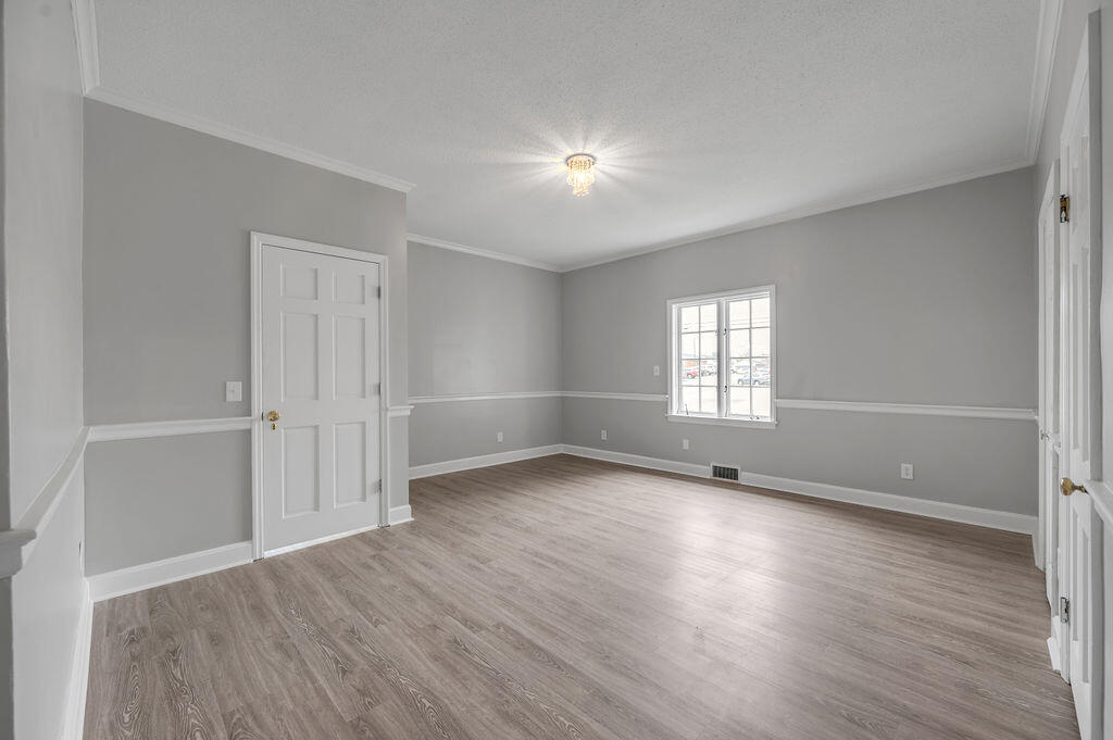 454 Big Hill Avenue Property Photo 27