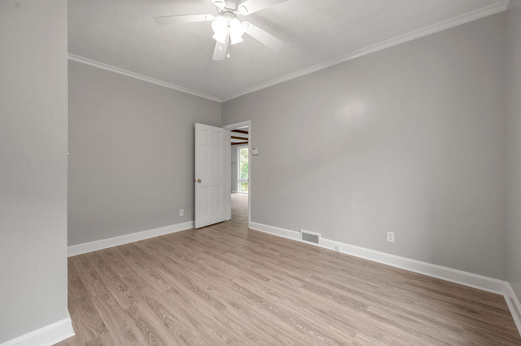 454 Big Hill Avenue Property Photo 36