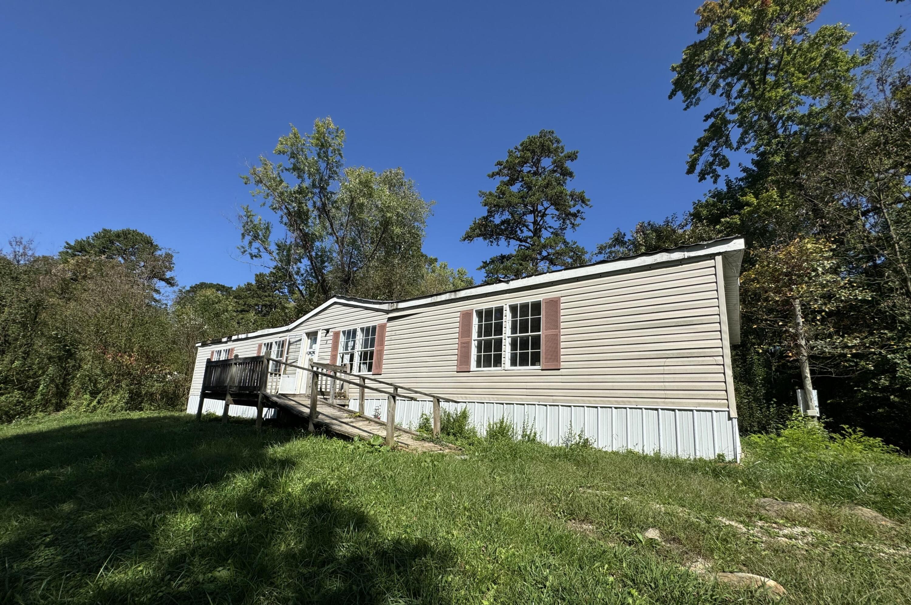 205 Nelson Street Property Photo 1