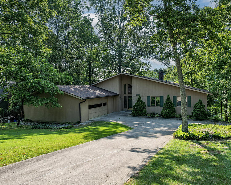 2975 Waterworks Road Property Photo 1
