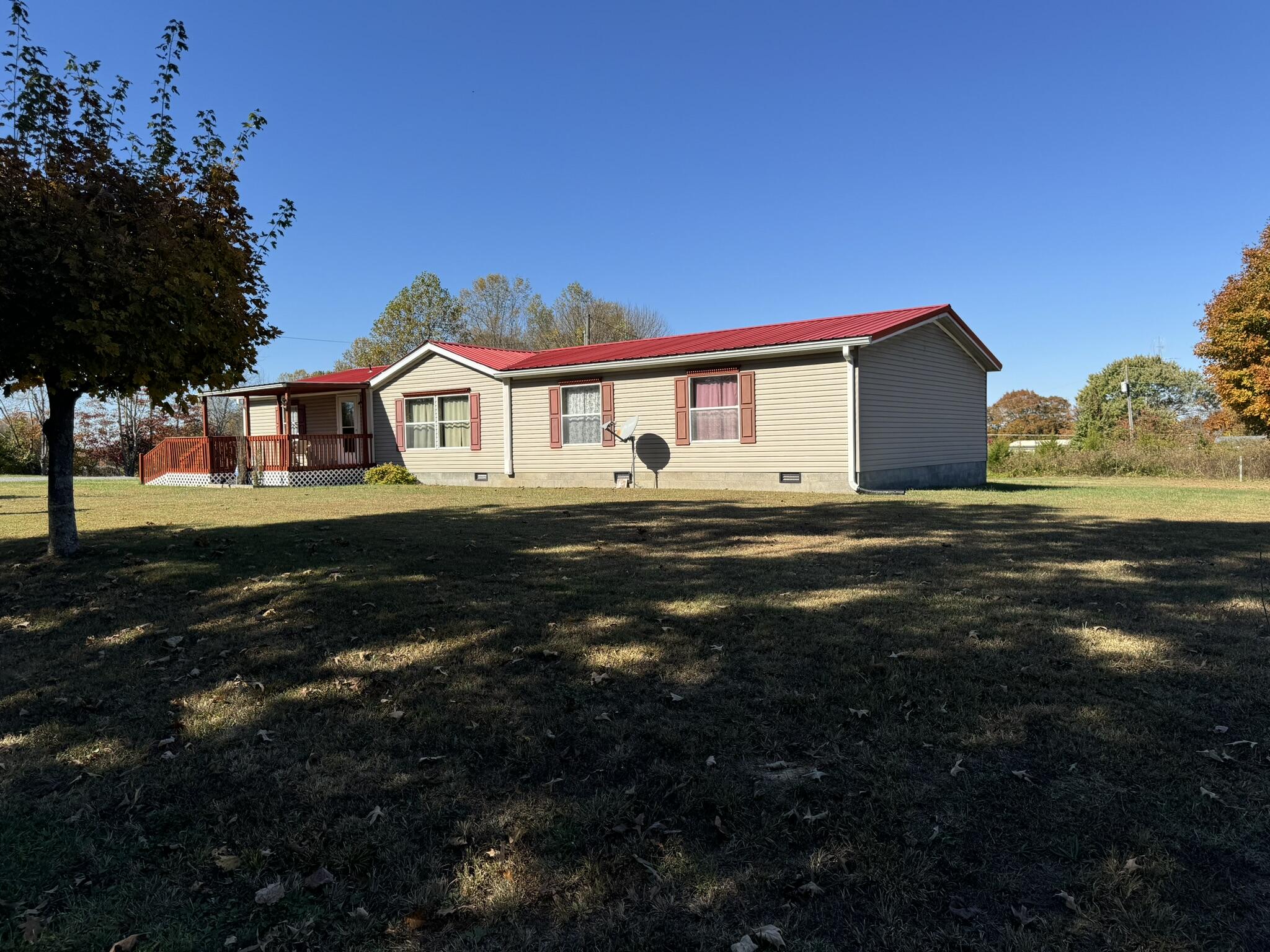 42 East Dockery Road Property Photo 1