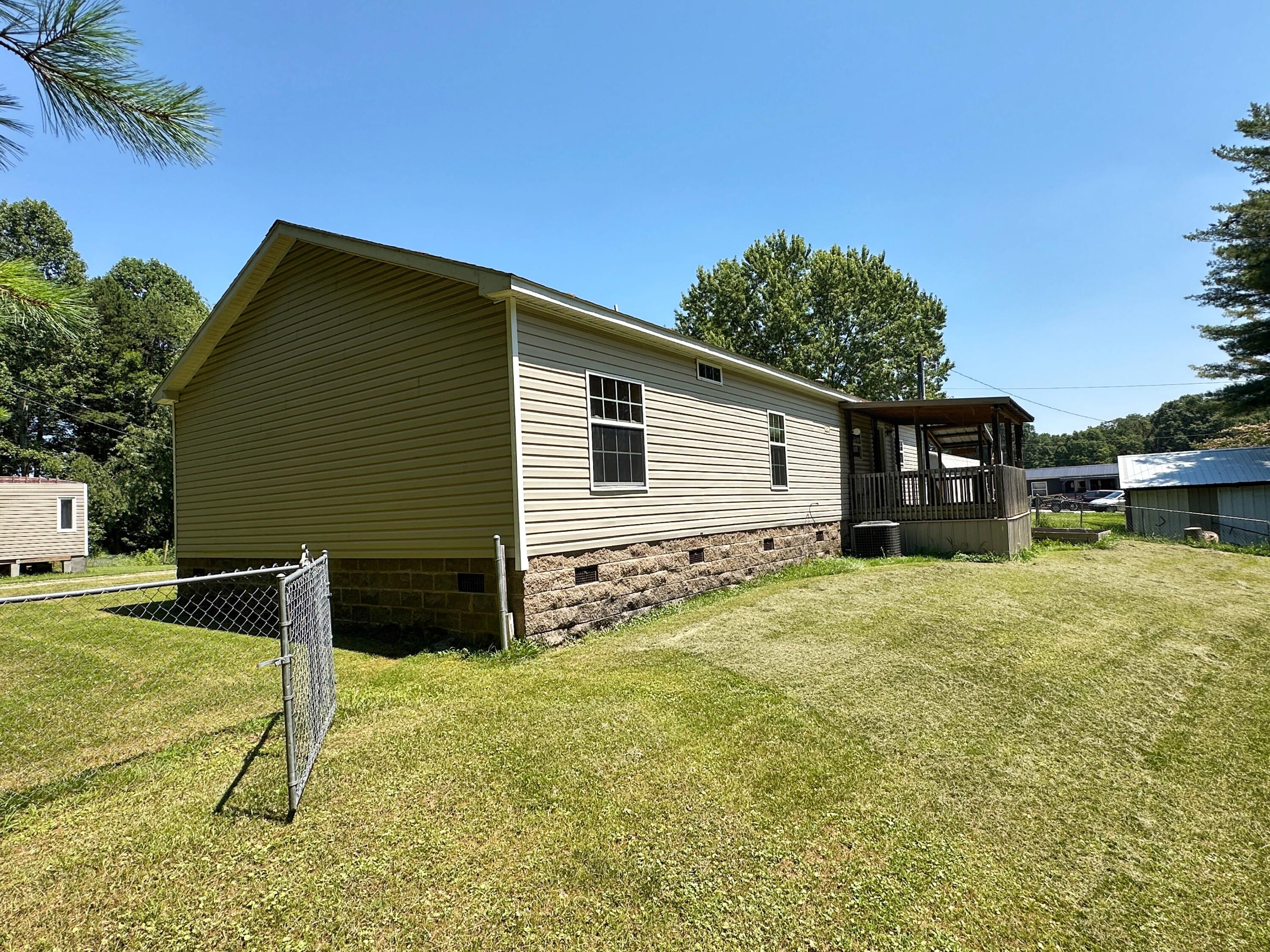 107 Ravenwood Estates Property Photo 6