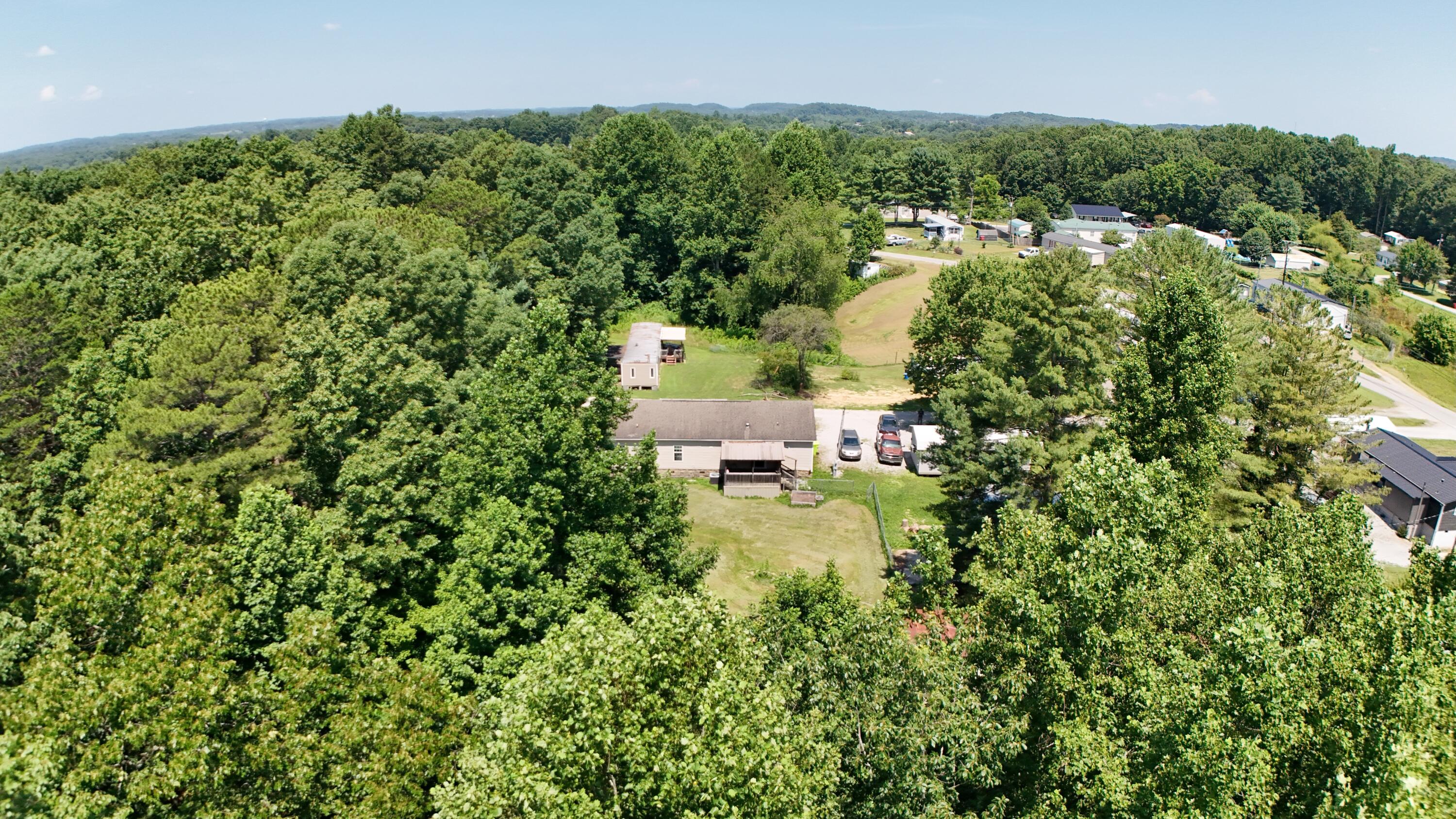 107 Ravenwood Estates Property Photo 10