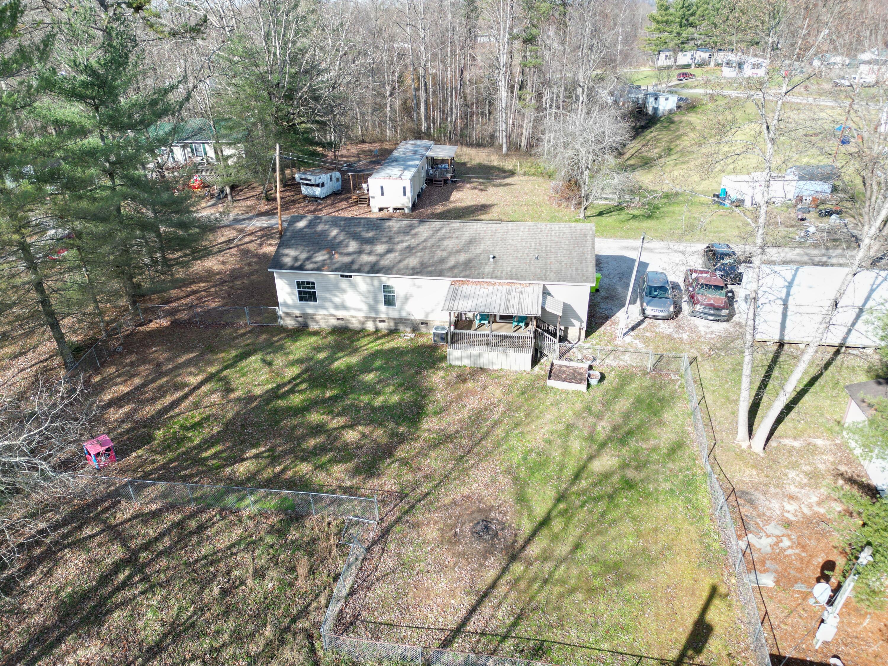 107 Ravenwood Estates Property Photo 14