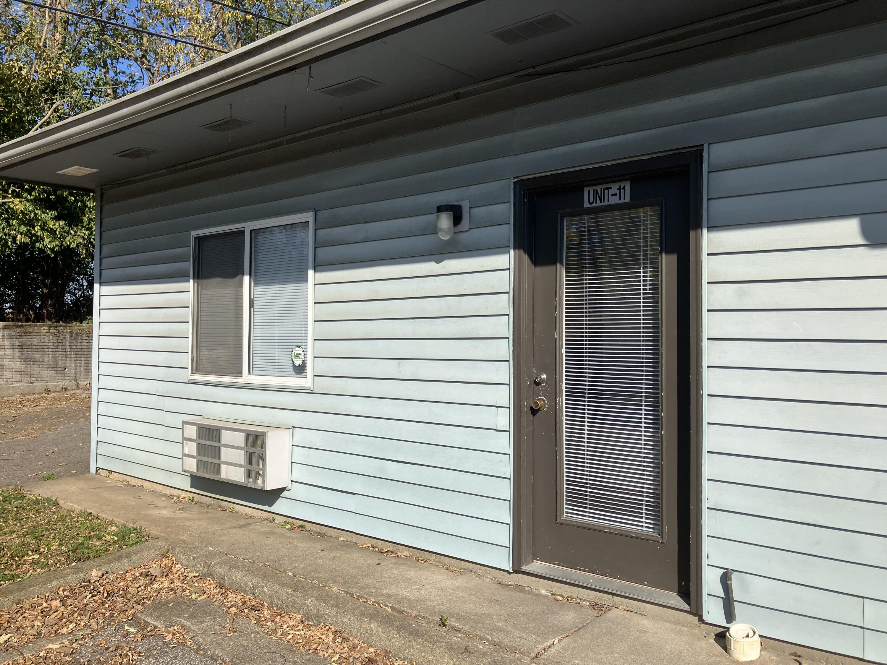 381 United Court Property Photo 1