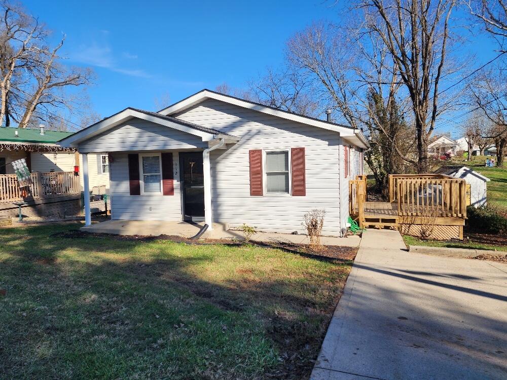 312 Duncan Street Property Photo 1
