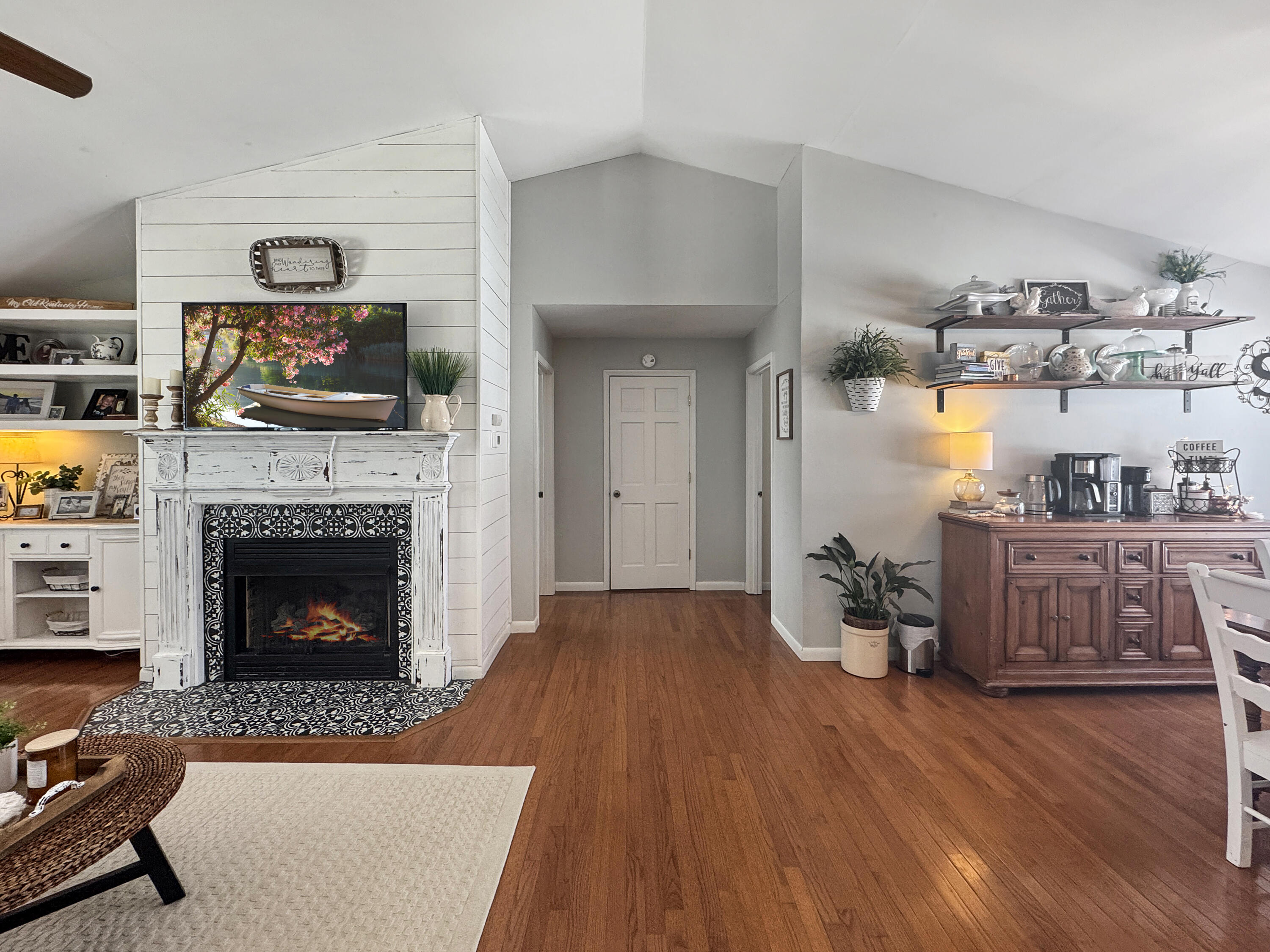 5665 Paris Road Property Photo 12
