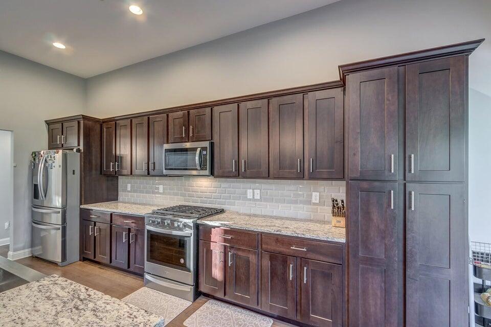 268 Harbor Village Drive Property Photo 5